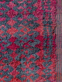 Seltene Vintage Berber Aït bou Ichaouen Talsint Teppich Curated By Breuckelen Berber