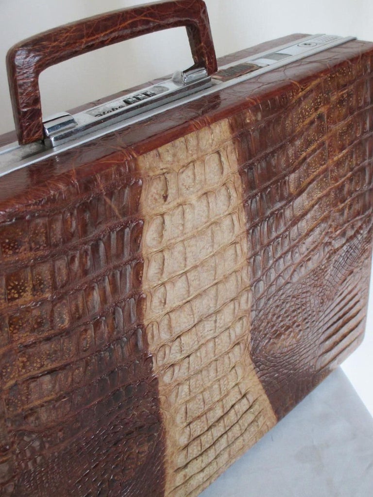 Exceptional Vintage Brown Crocodile Briefcase For Sale 6