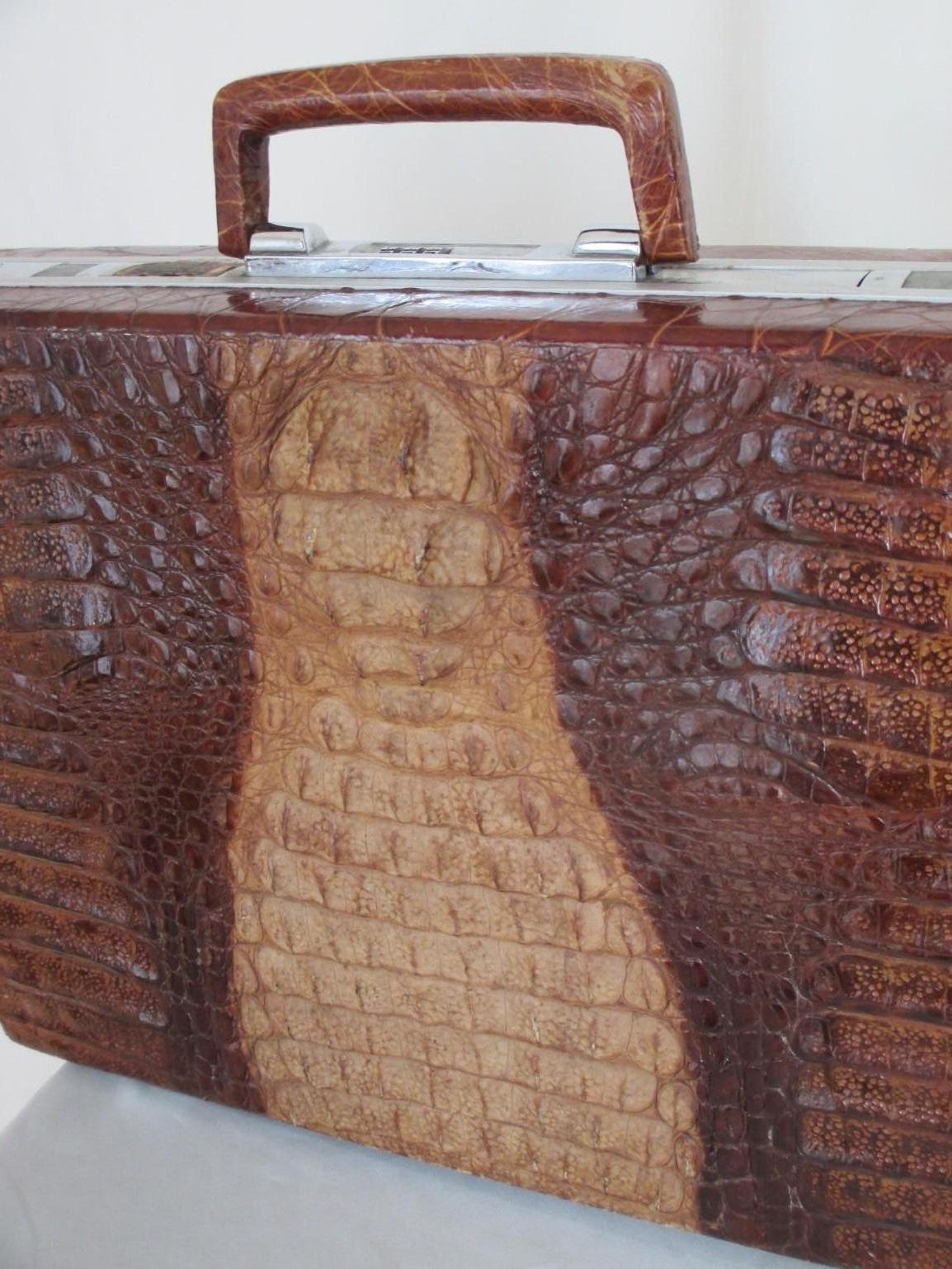 Women's or Men's Exceptional Vintage Brown Crocodile Briefcase For Sale