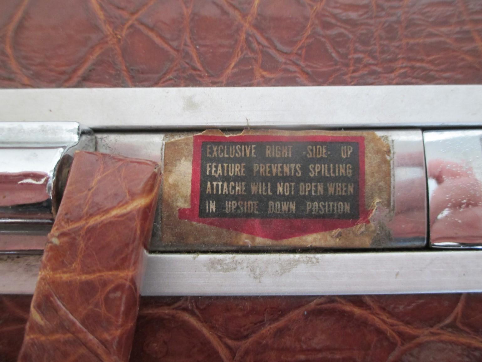 Exceptional Vintage Brown Crocodile Briefcase For Sale 2