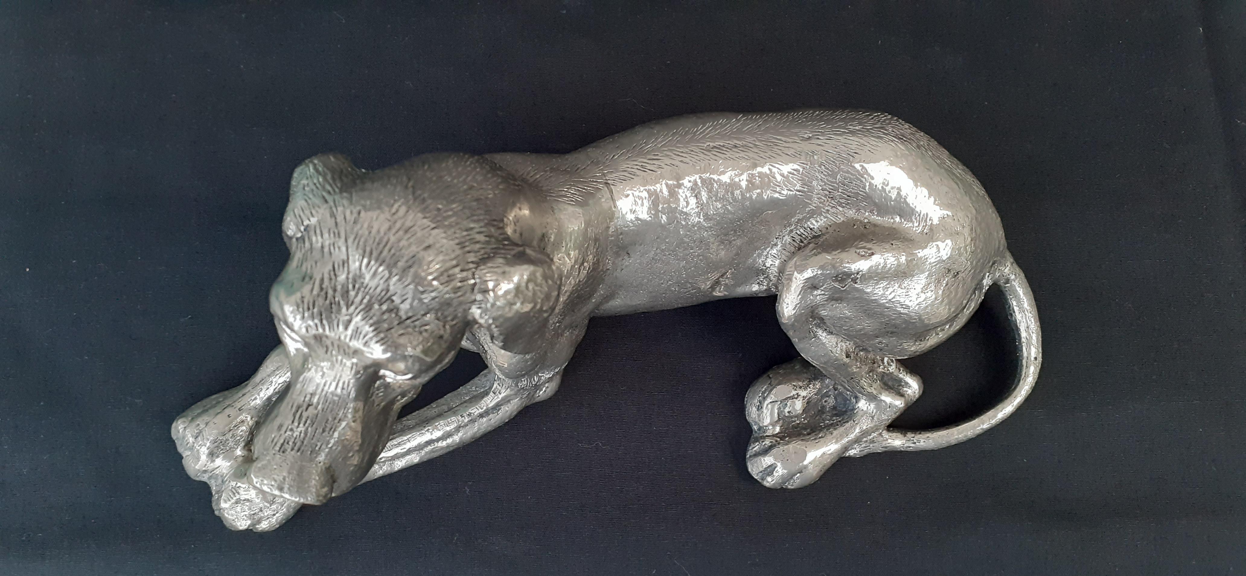 Exceptional Vintage GUCCI Dog Sculpture in Bronze For Sale 6
