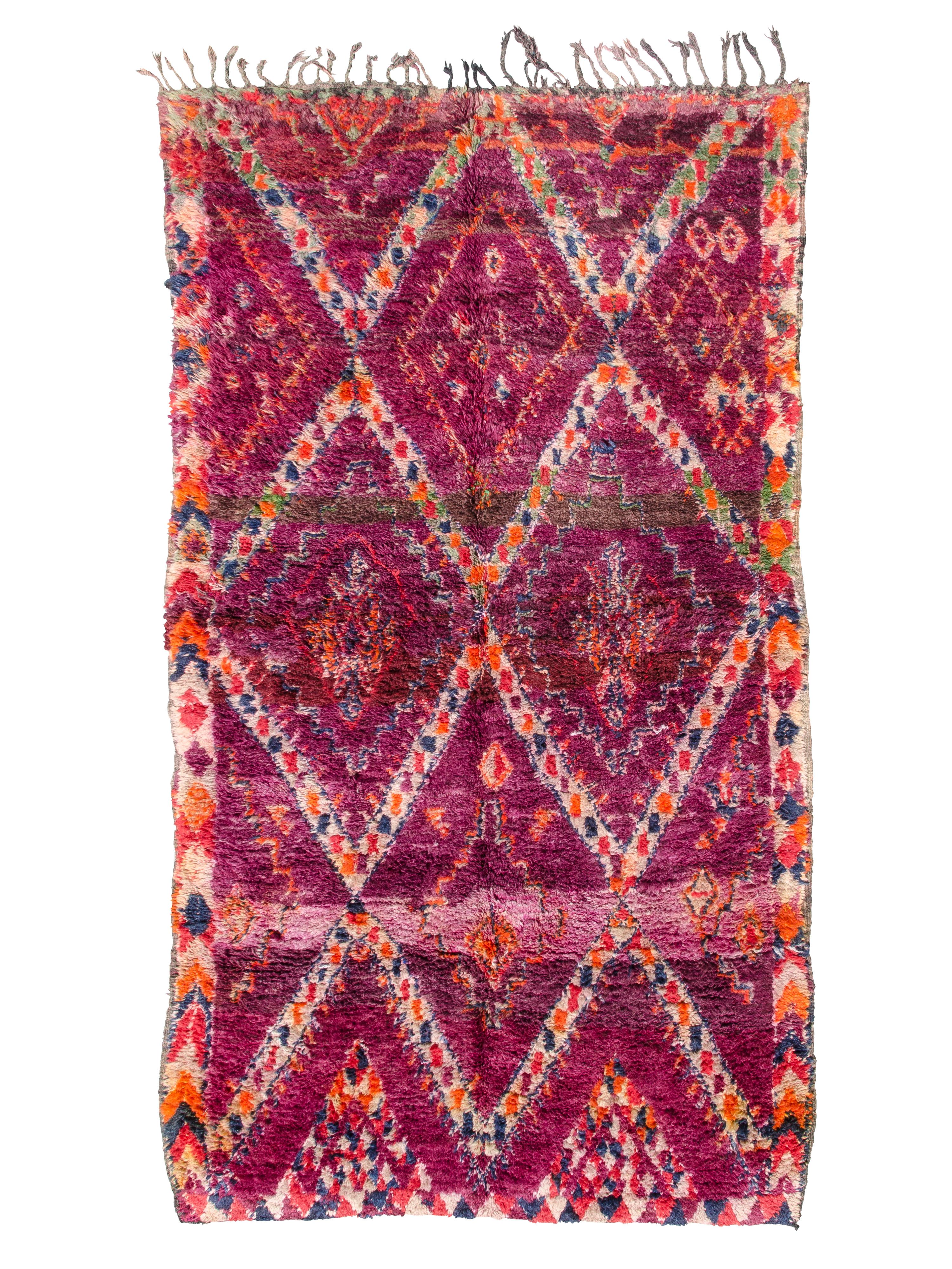 Exceptional Vintage Moroccan Beni M'Tir Carpet Curated By Breuckelen Berber In Good Condition For Sale In Brooklyn, US