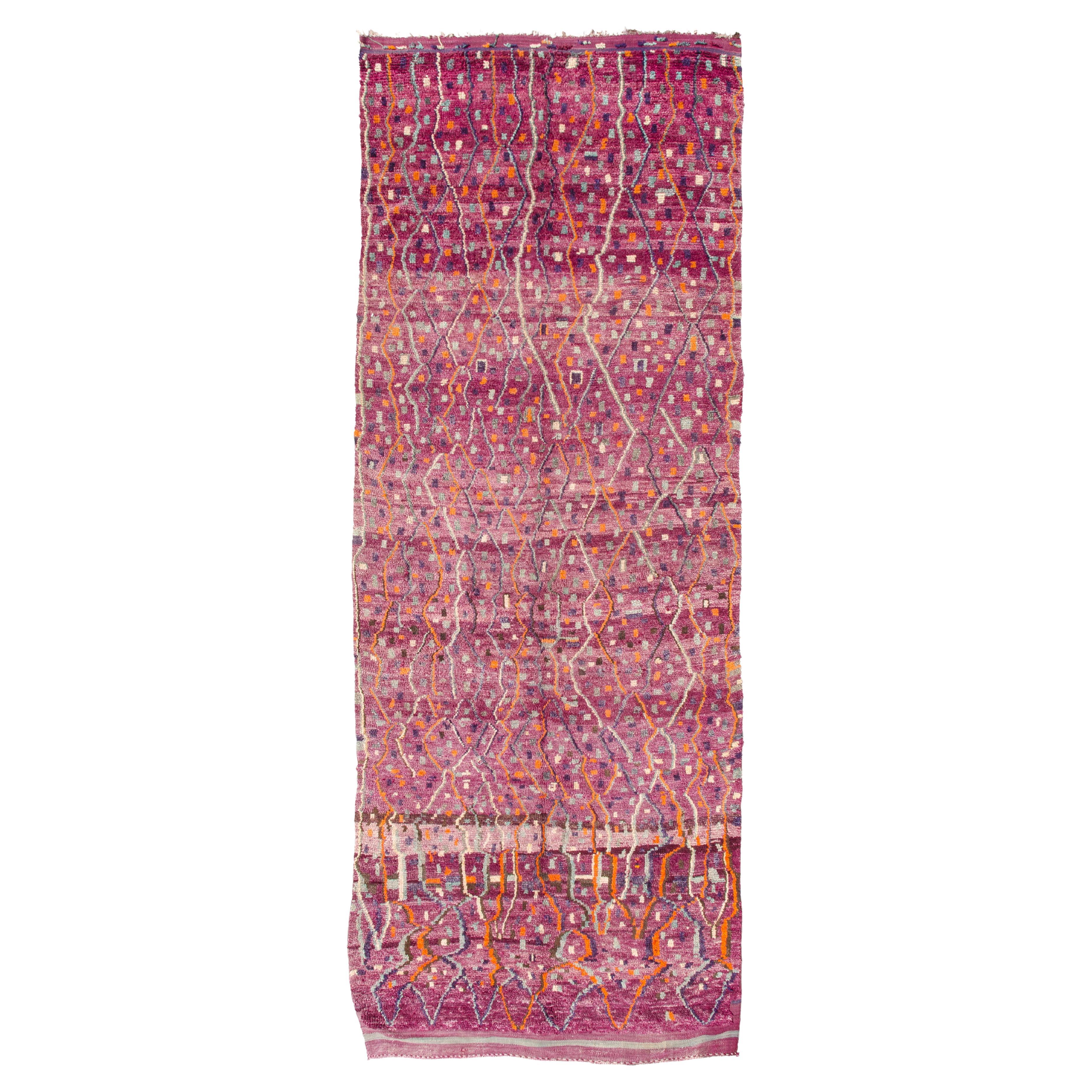 Exceptional Vintage Berber Aït bou Ichaouen carpet curated by Breuckelen Berber For Sale