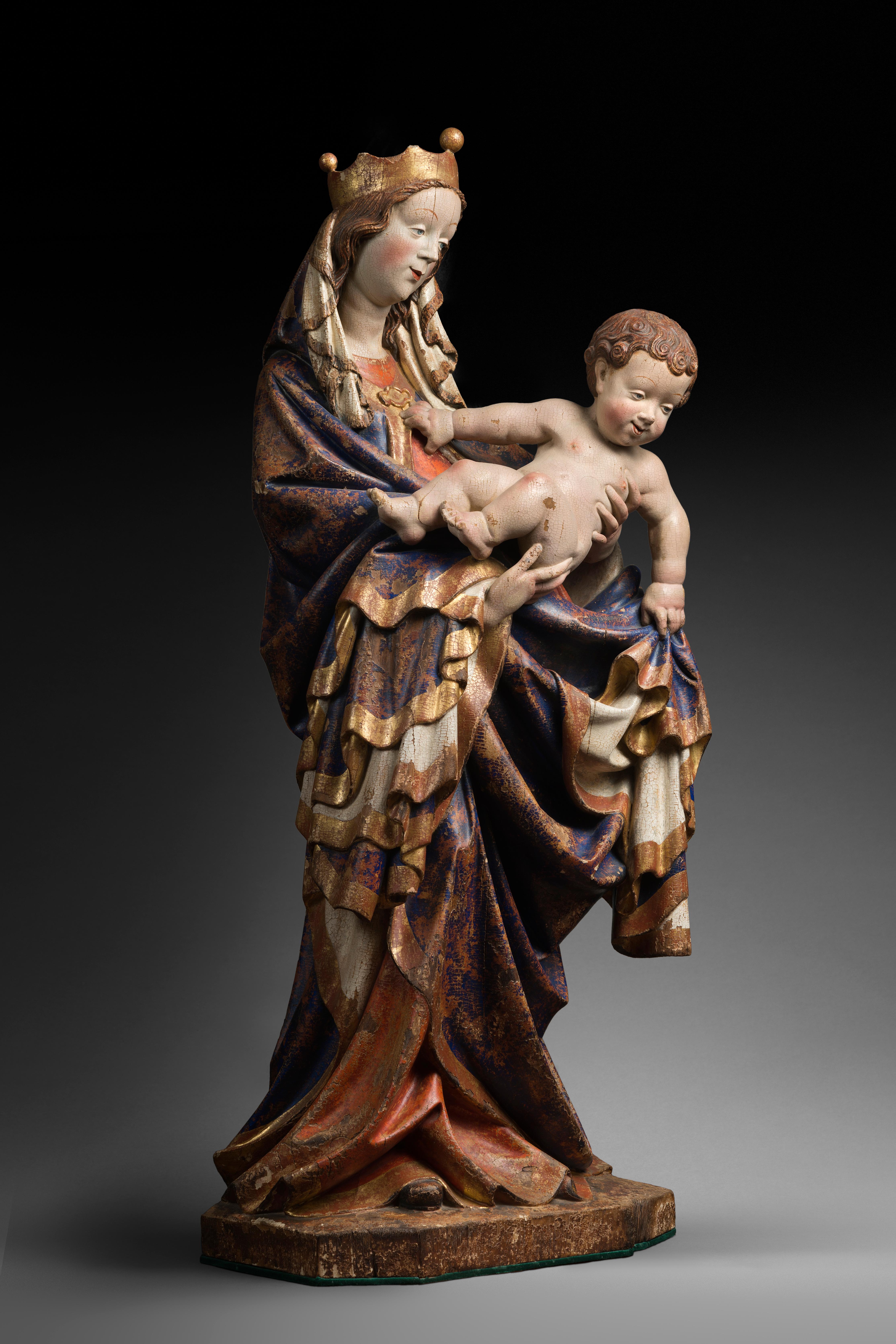Exceptionnelle Vierge avec enfant dans le style des Madones de Salzbourg Bon état - En vente à Saint-Ouen, FR