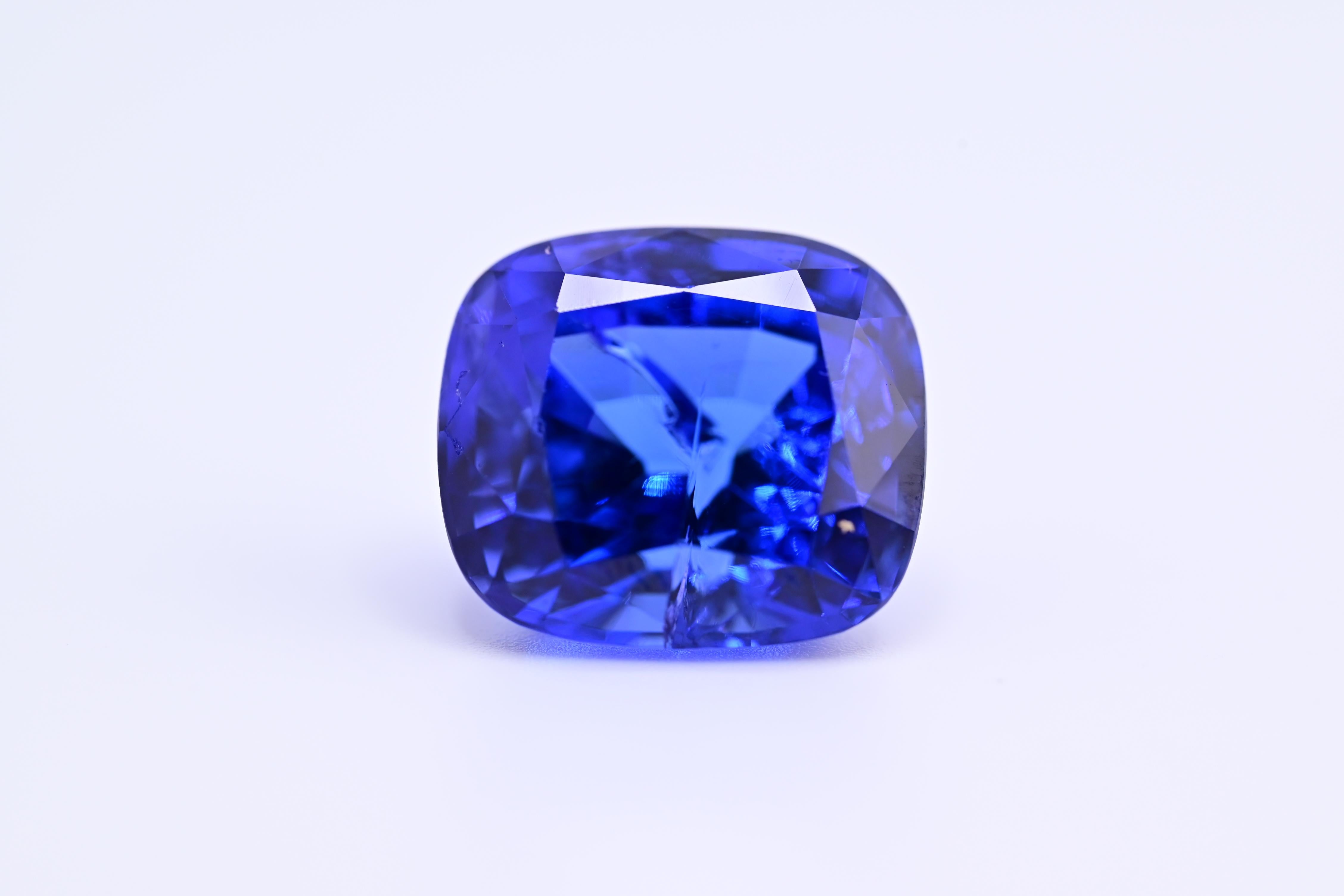 Cushion Cut Exceptional Vivid Tanzanite Loose Stone 11.01 Carats GIA Certified For Sale