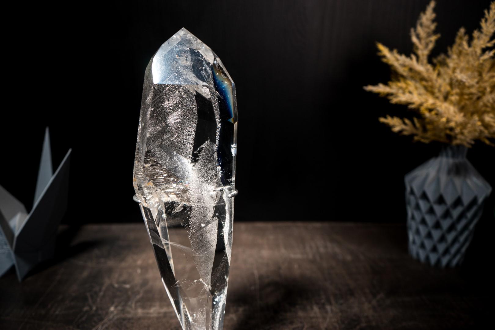 Brazilian Real Lemurian Crystal Quartz Obelisk Point: Water-Clear Optical Transparency For Sale