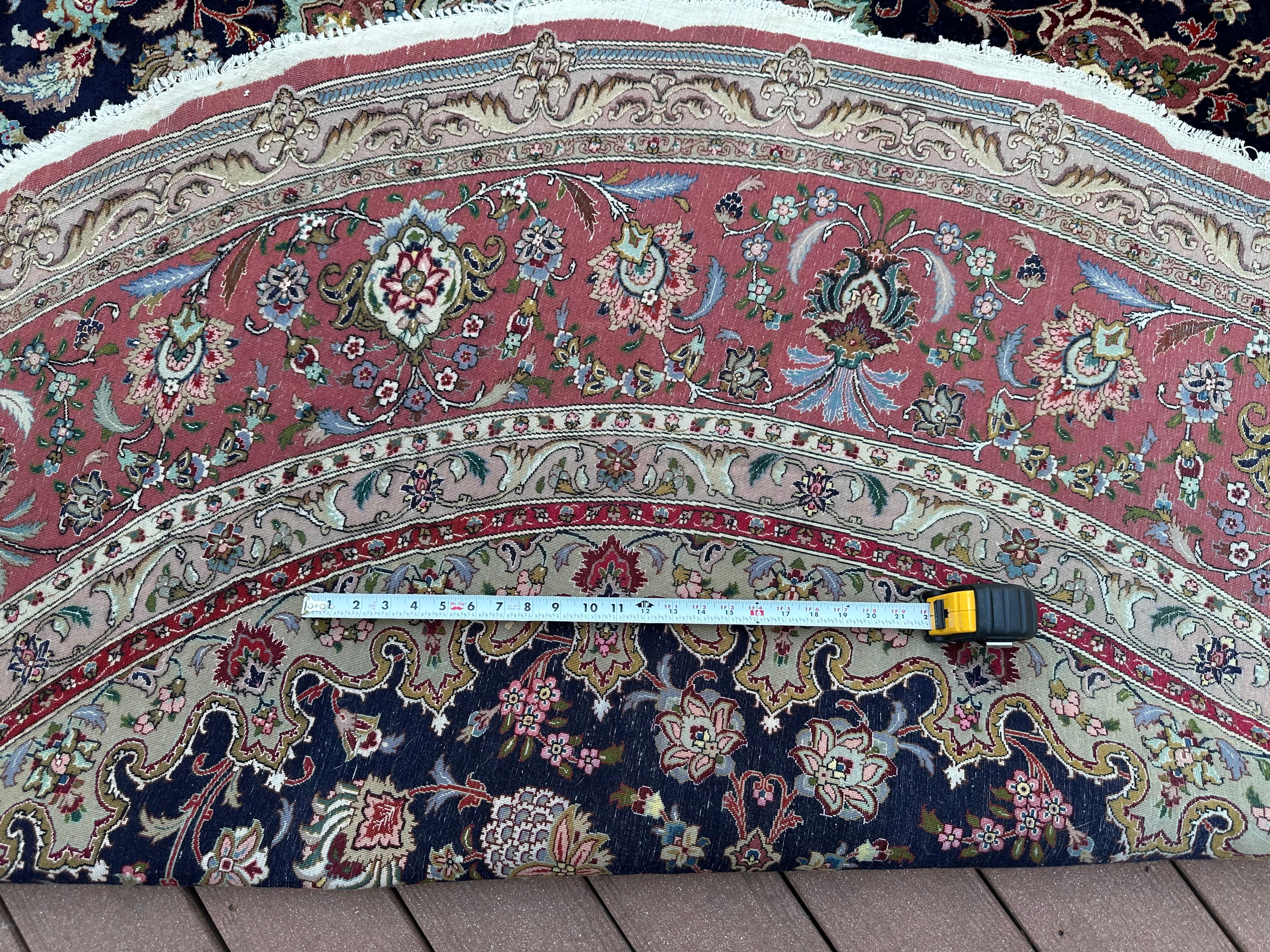 Außergewöhnliche Wolle & Seide Tabriz Teppich 298cmx298cm Feine persische Teppich 10x10 Runde im Angebot 7