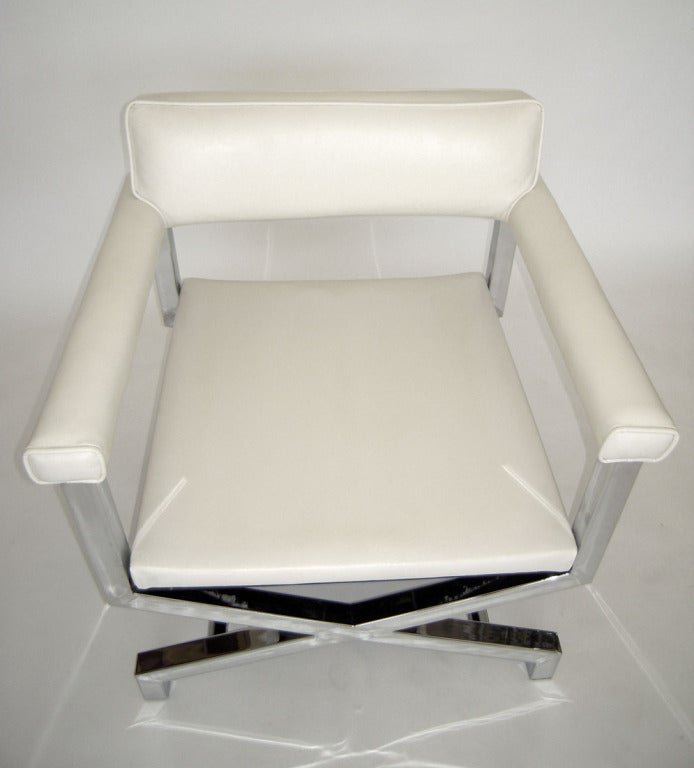 American Regency Style X-Base Chrome Arm or Lounge Chair 1970s For Sale