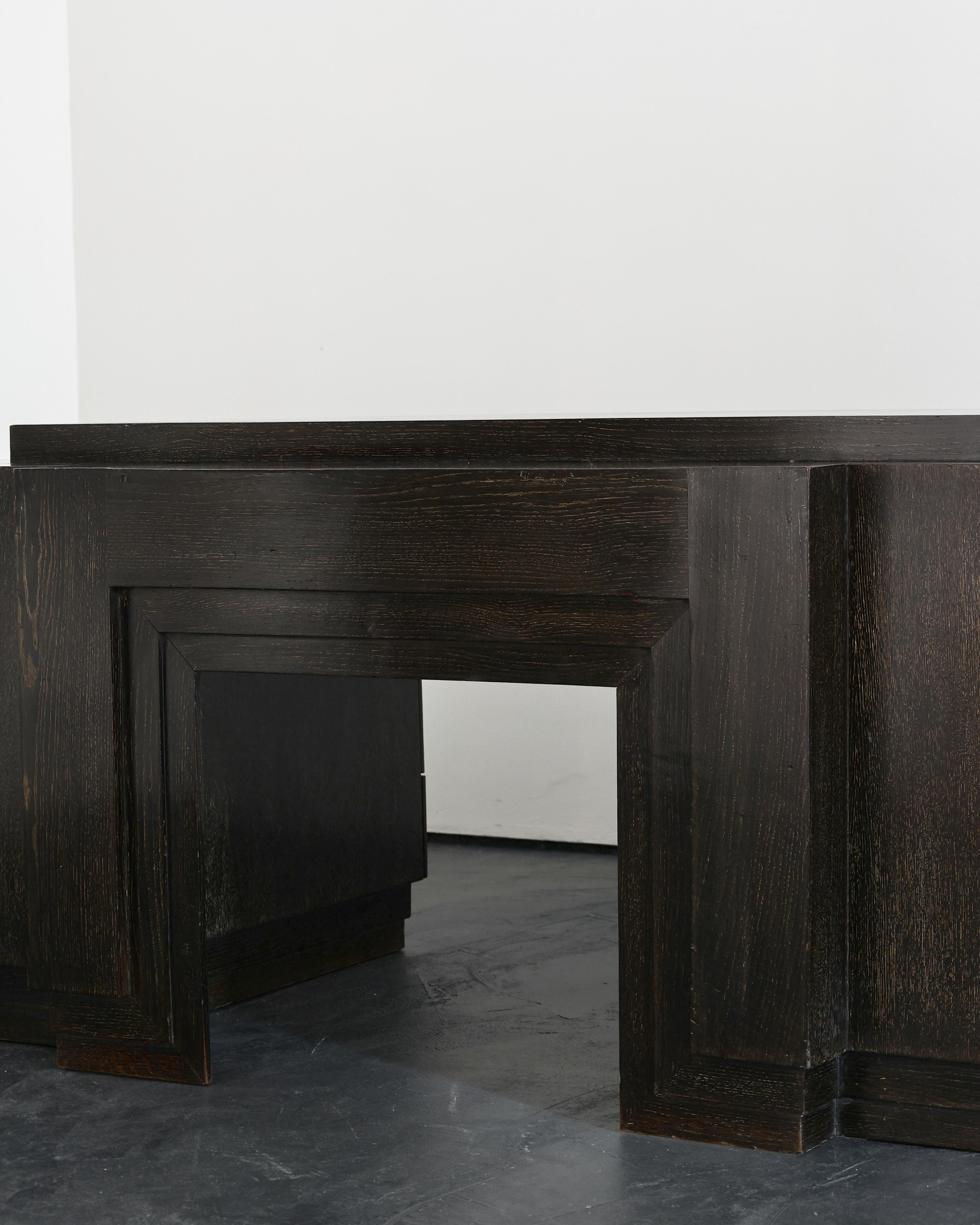 Eccezionale scrivania XL in rovere sbiancato modernista/decò francese del 1930 in vendita 1