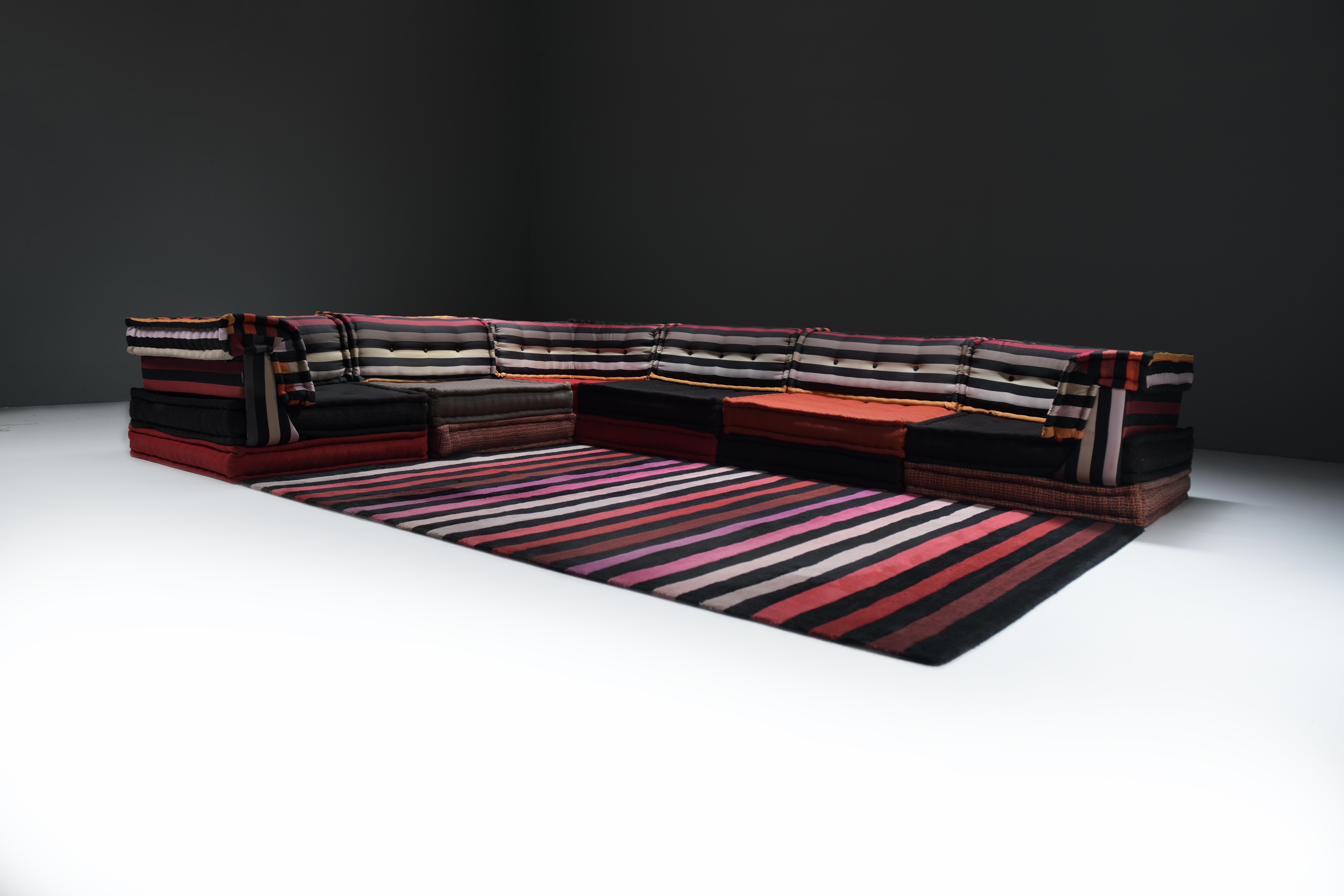 20ième siècle Exceptionnel canapé XL 'Sonia Rykiel' 2011 par Hans Hopfer pour Roche Bobois en vente