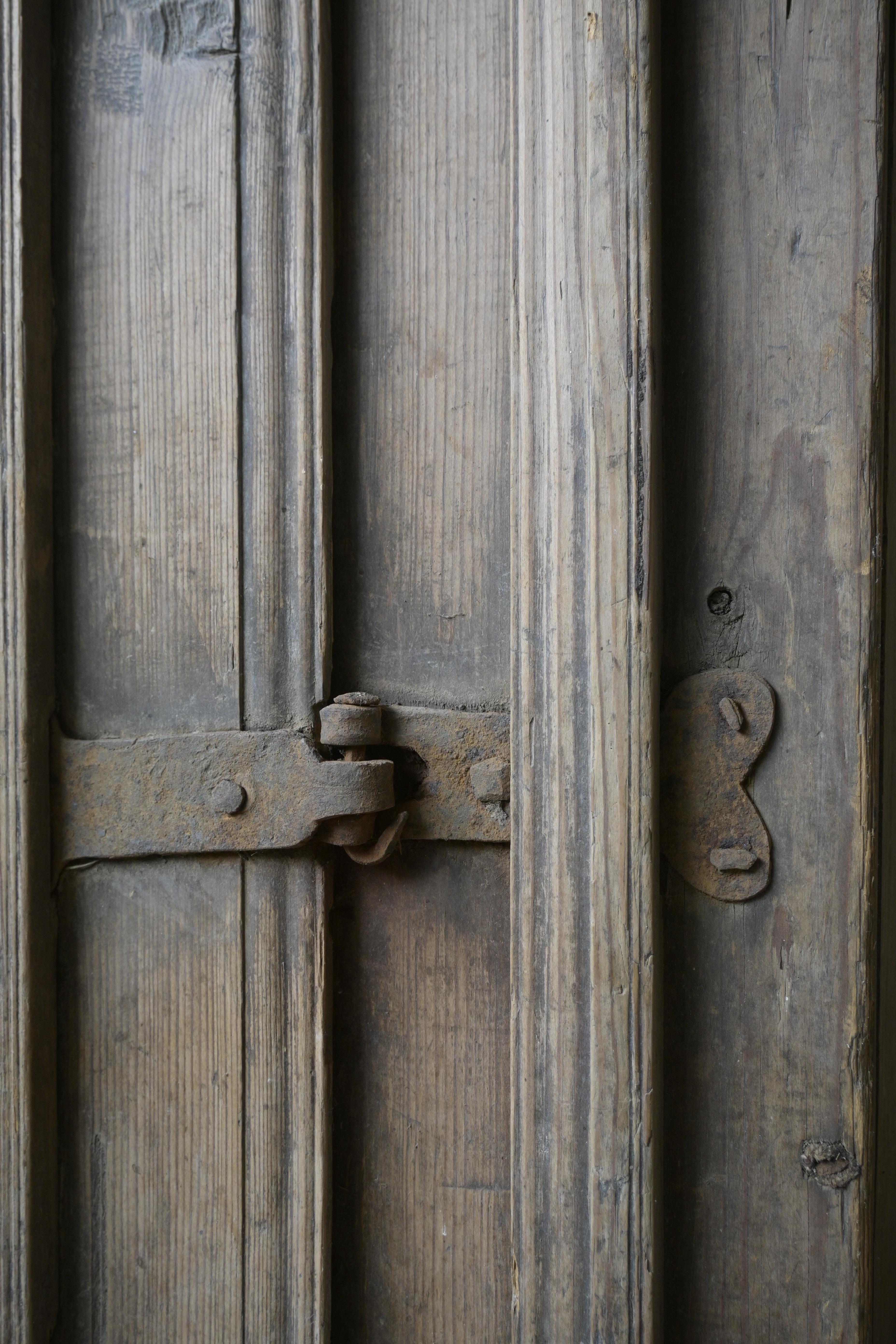 Exceptionally Early Swedish Primitive Cabinet, circa 1700–1730 For Sale 8