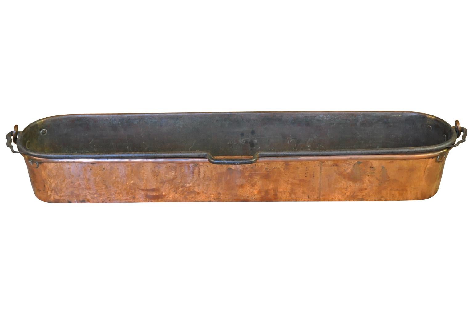 Exceptionally Large 18th Century French Copper Fish Pan In Excellent Condition In Atlanta, GA