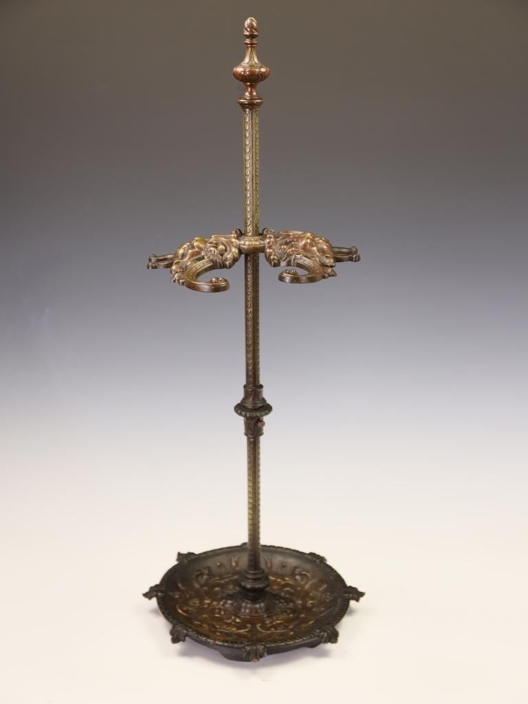 Exceptionally Ornate 19th-Century Bronze Fireside Stick Stand For Sale 11