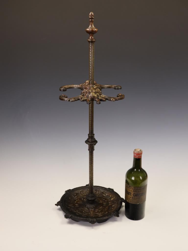 French Exceptionally Ornate 19th-Century Bronze Fireside Stick Stand For Sale