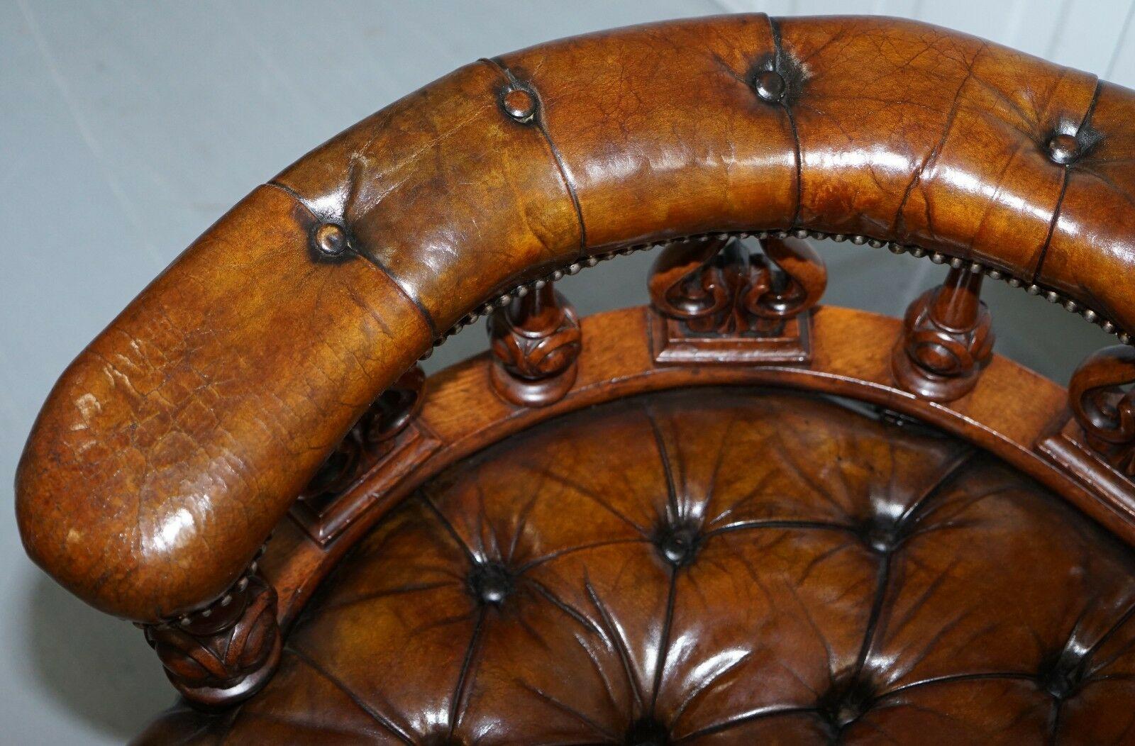 Hand-Crafted Exceptionally Rare 1840s Fully Restored Chesterfield Brown Leather Sofa Bench