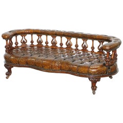 Außergewöhnlich seltene restaurierte Chesterfield-Sofabank aus braunem Leder aus den 1840er Jahren