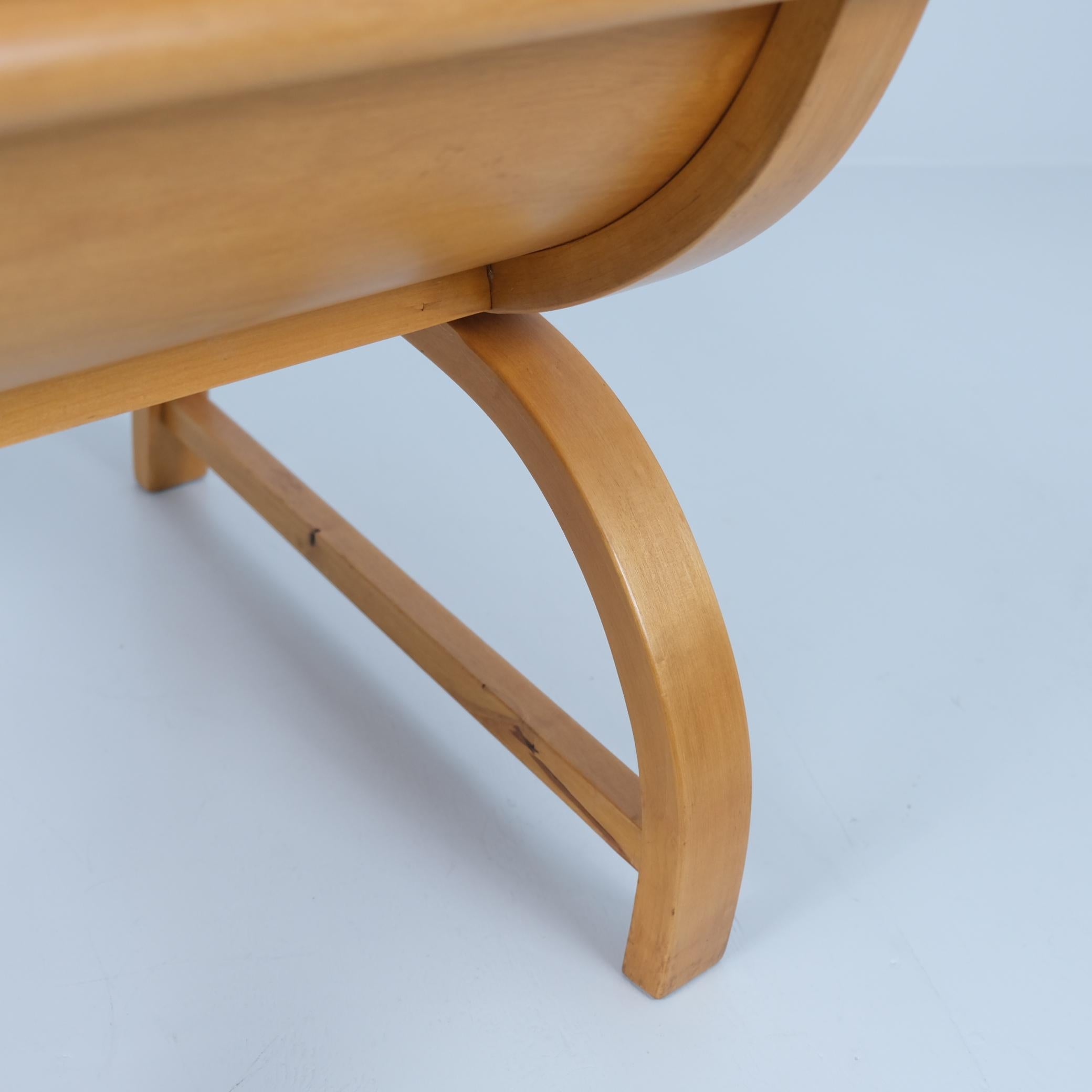 Laine Exceptionnelle chaise Aino Aalto Model No. 3920, bouleau et laine blanche, Artek 1940s en vente