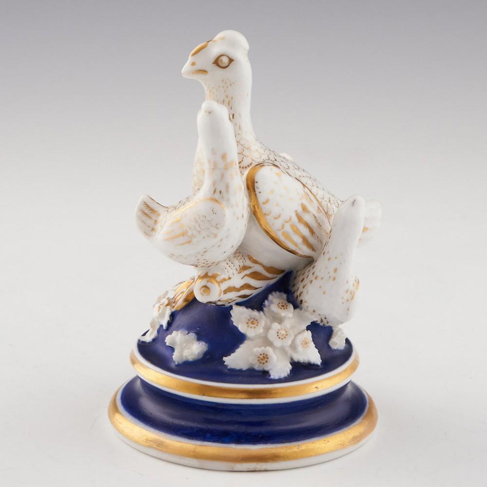 Exceptionally Rare Chamberlains Worcester Pea Hen and Chicks, c1821 In Good Condition For Sale In Tunbridge Wells, GB