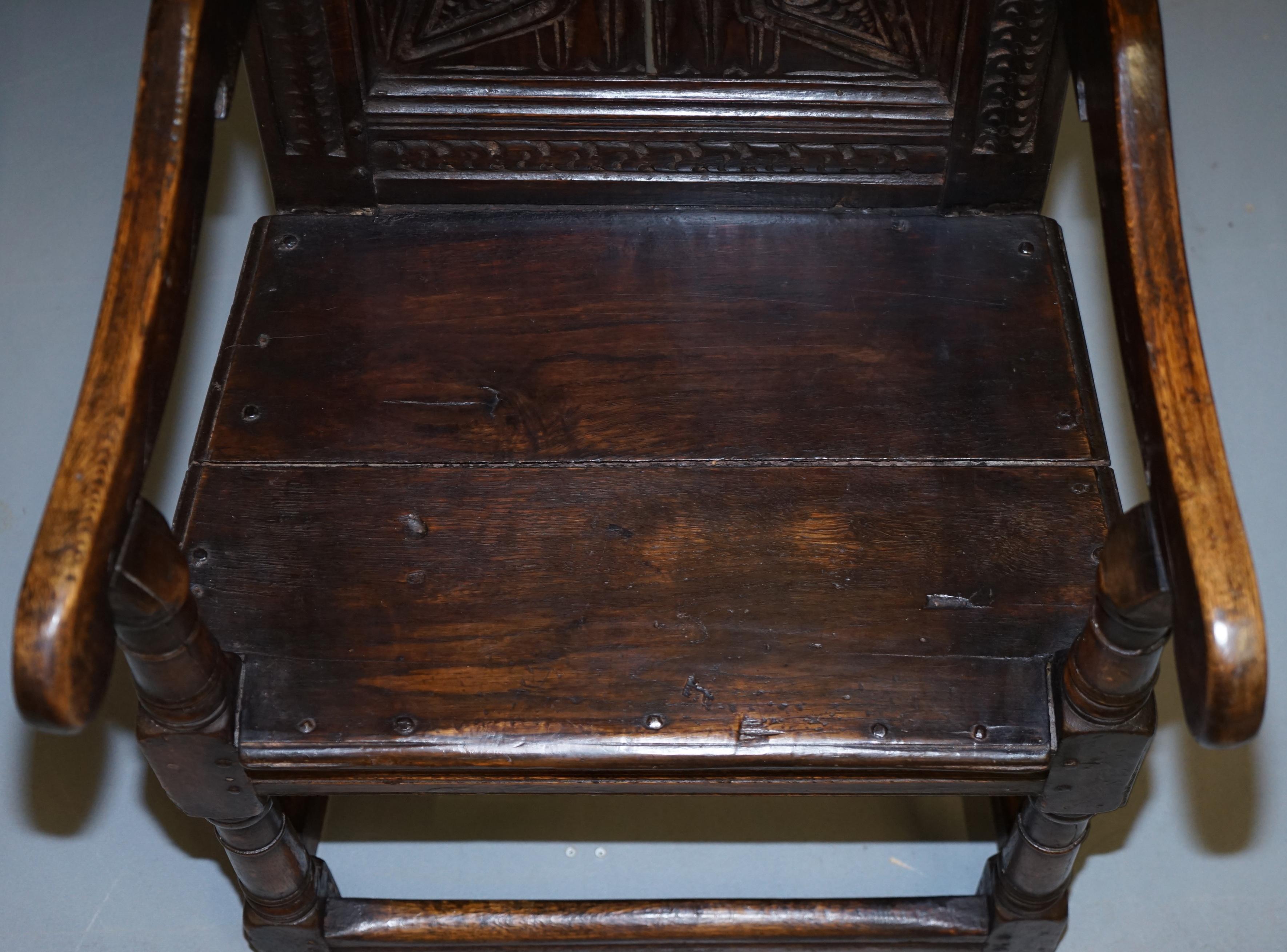 Excepcionalmente Raro Sillón Wainscot Original del Siglo XVII Roble del Norte de Inglaterra en venta 6