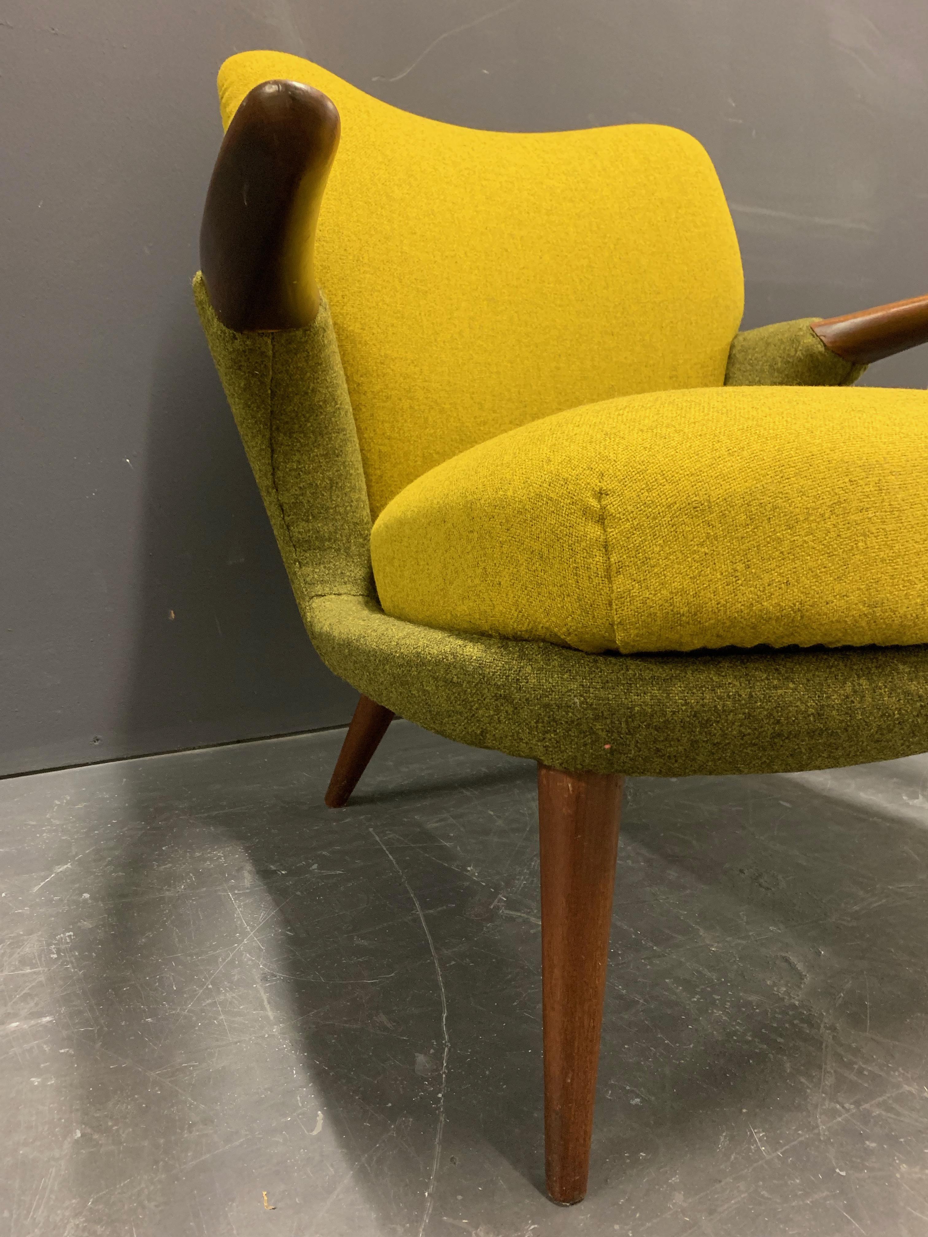 Exceptionally Rare, Possibly Unique Ib Kofod-Larsen Chair For Sale 2