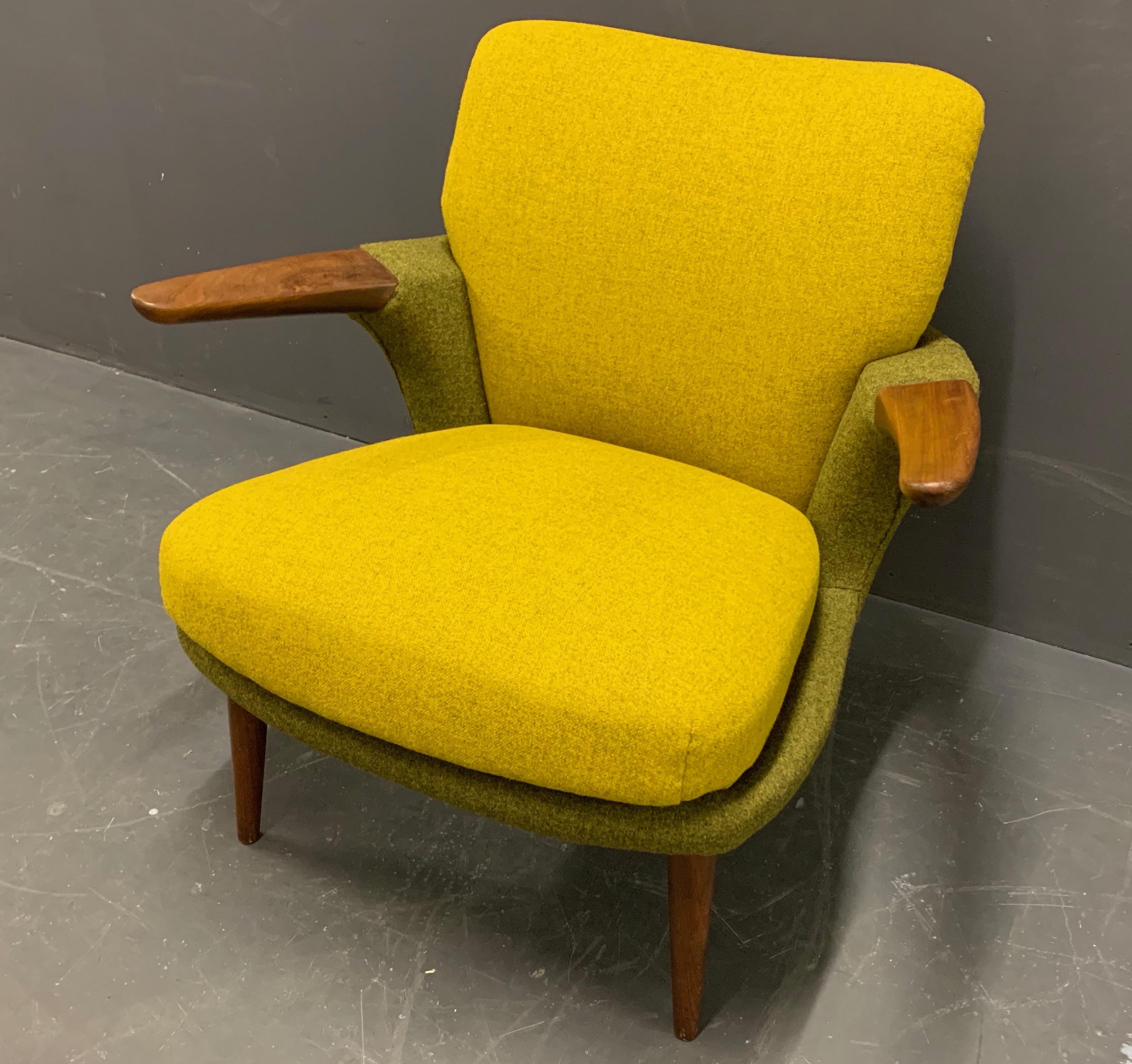 Exceptionally Rare, Possibly Unique Ib Kofod-Larsen Chair For Sale 4