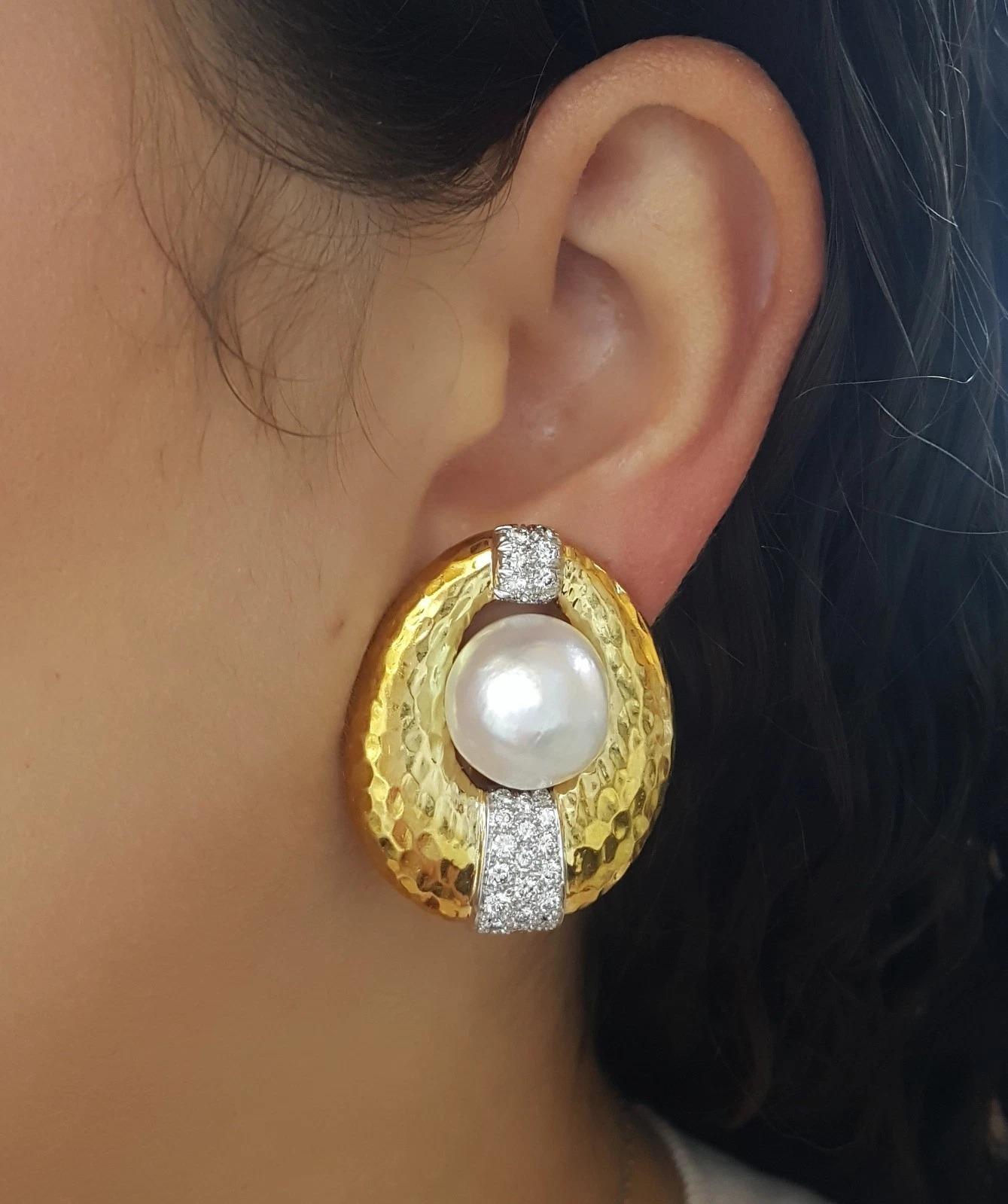 Excepcionalmente Raros Pendientes Vintage David Webb de Perlas y Diamantes en Excelente estado para la venta en Chicago, IL