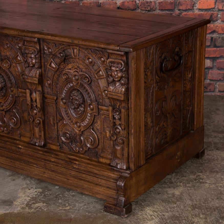 Exceptionally Well Carved Antique Oak Knee Hole Desk 1