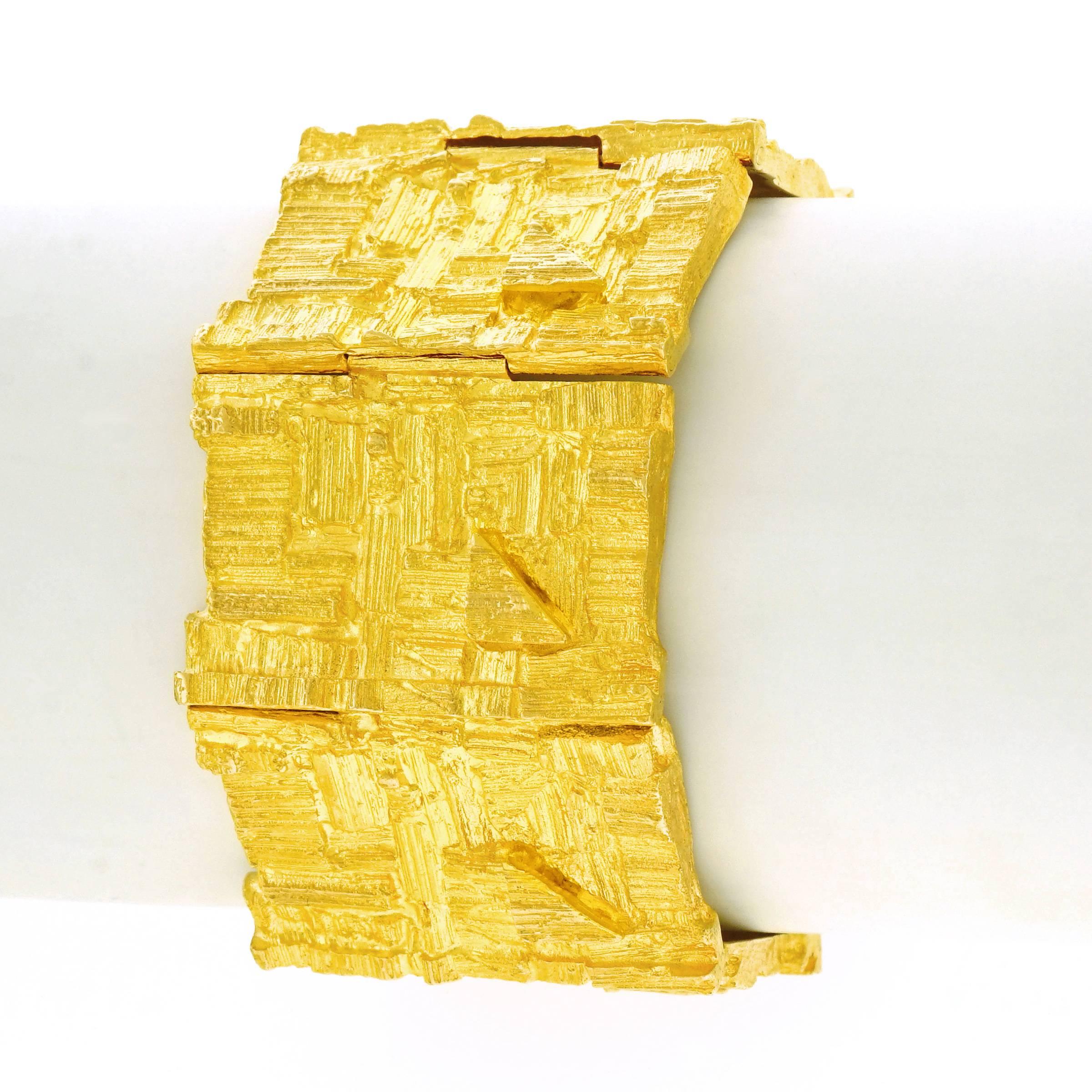 Exceptionally Wide Bjorn Weckstrom Modernist Gold Bracelet In Excellent Condition In Litchfield, CT