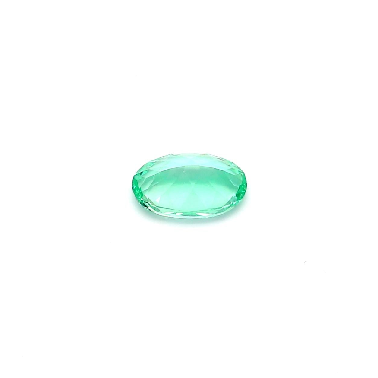 Emeralds from the Russian Origin in the Ural Mountains are very famous because of their extraordinary clarity and neon green tint. 

This exceptional quality oval cut Emerald would make a custom-made jewelry design. Perfect for a Ring or