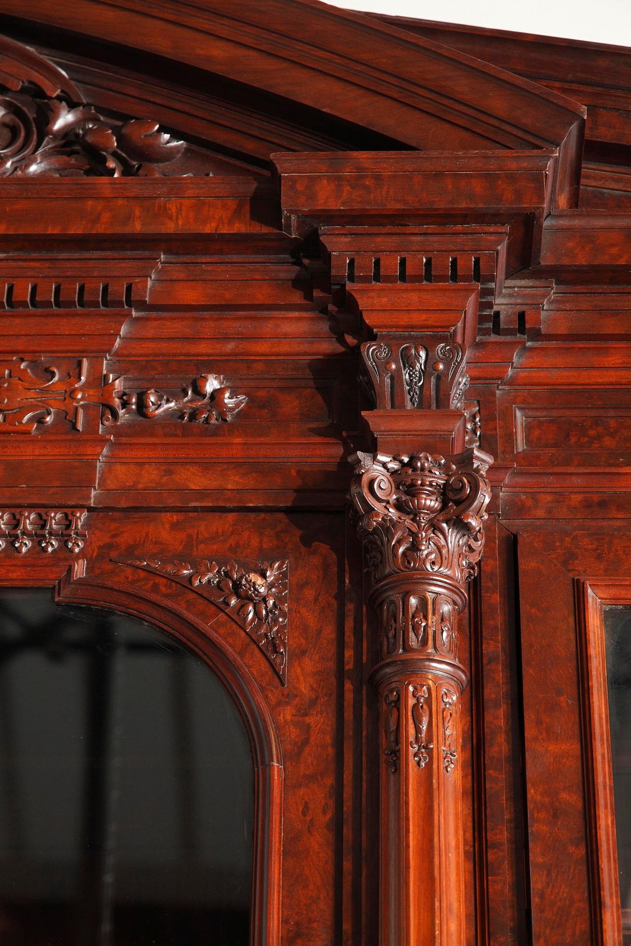 Exceptionel Bookcase Forming Desk, by G. Grohé, France, Circa 1860 In Good Condition For Sale In PARIS, FR