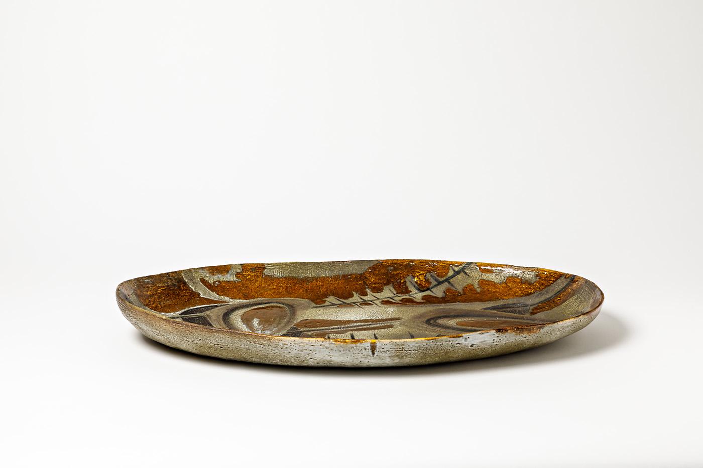 Exceptionnal Ceramic Dish by Atelier Madoura, ‘Style of Picasso’, circa 1960 In Excellent Condition In Saint-Ouen, FR