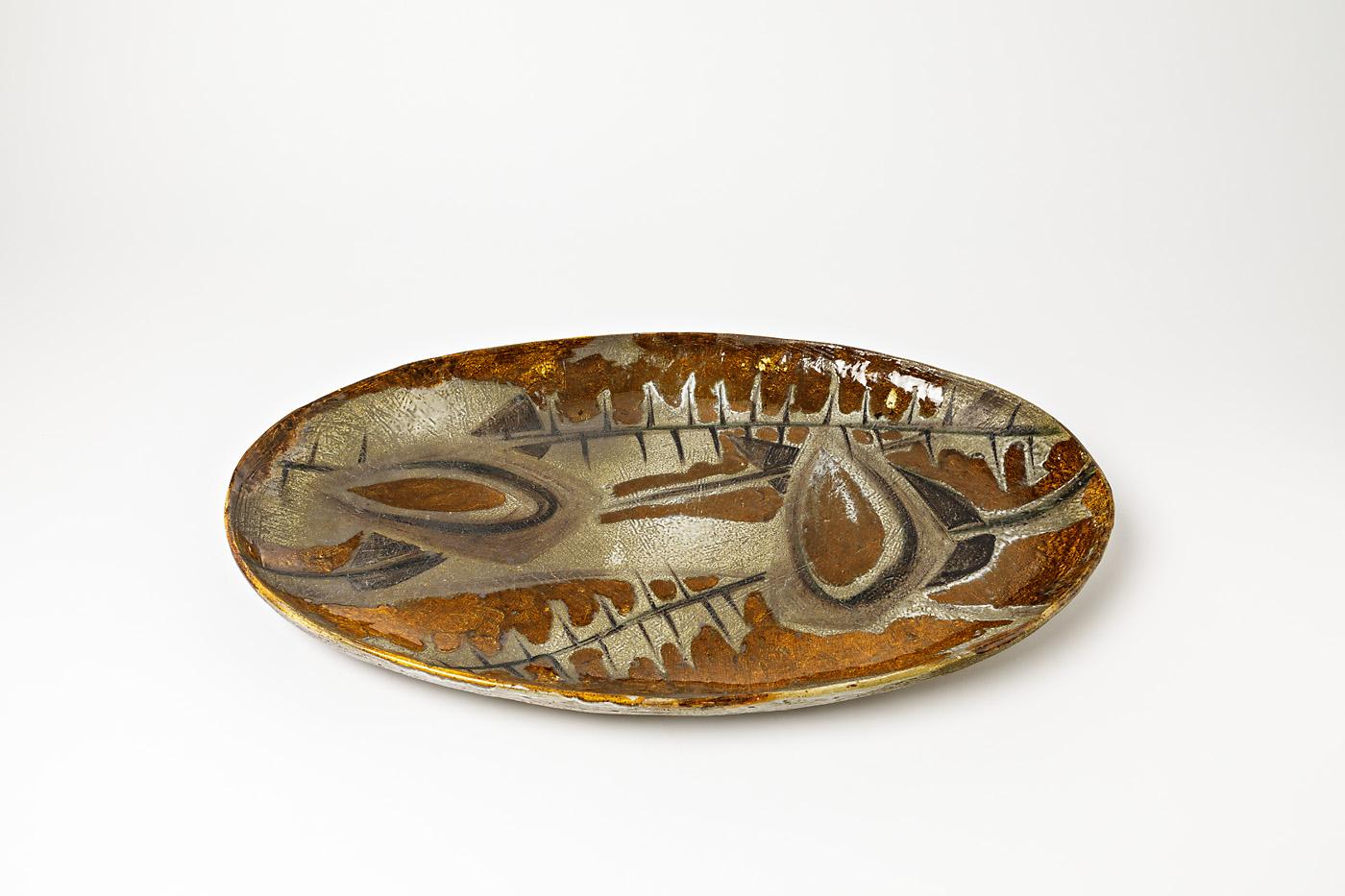20th Century Exceptionnal Ceramic Dish by Atelier Madoura, ‘Style of Picasso’, circa 1960