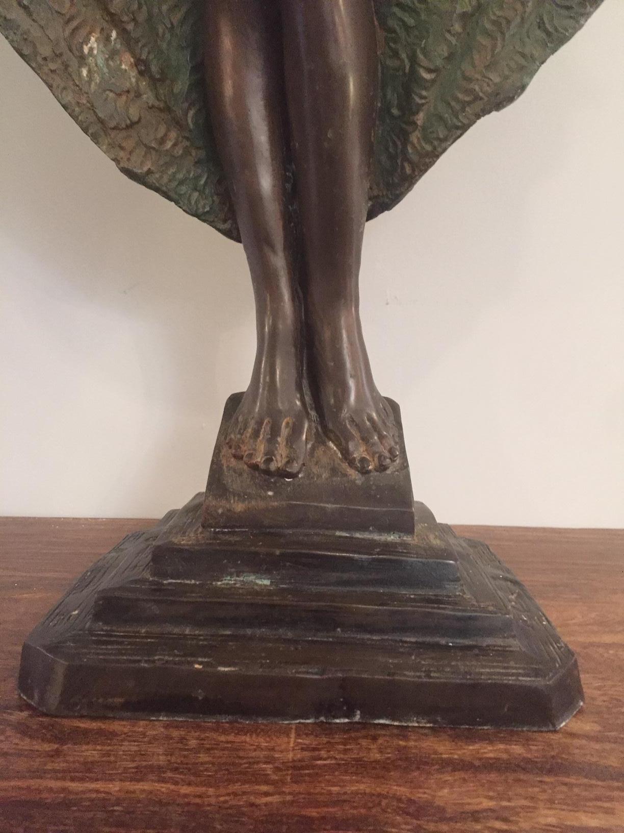 Exceptional French Art deco J.E Descomps Bronz, 1925 In Good Condition In LEGNY, FR