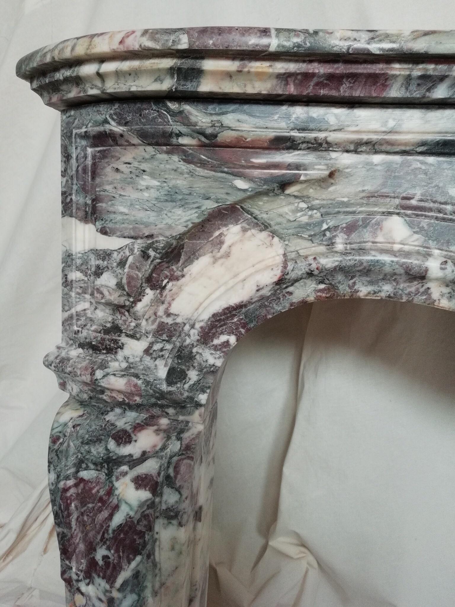 Exceptionnal Regence Style Violet Breccia Marble Fireplace Mantel, 20th Century In Good Condition For Sale In Paris, FR