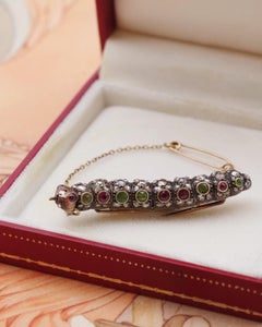 Exceptionnal Victorian Russian caterpillar articulated brooch in 18k gold