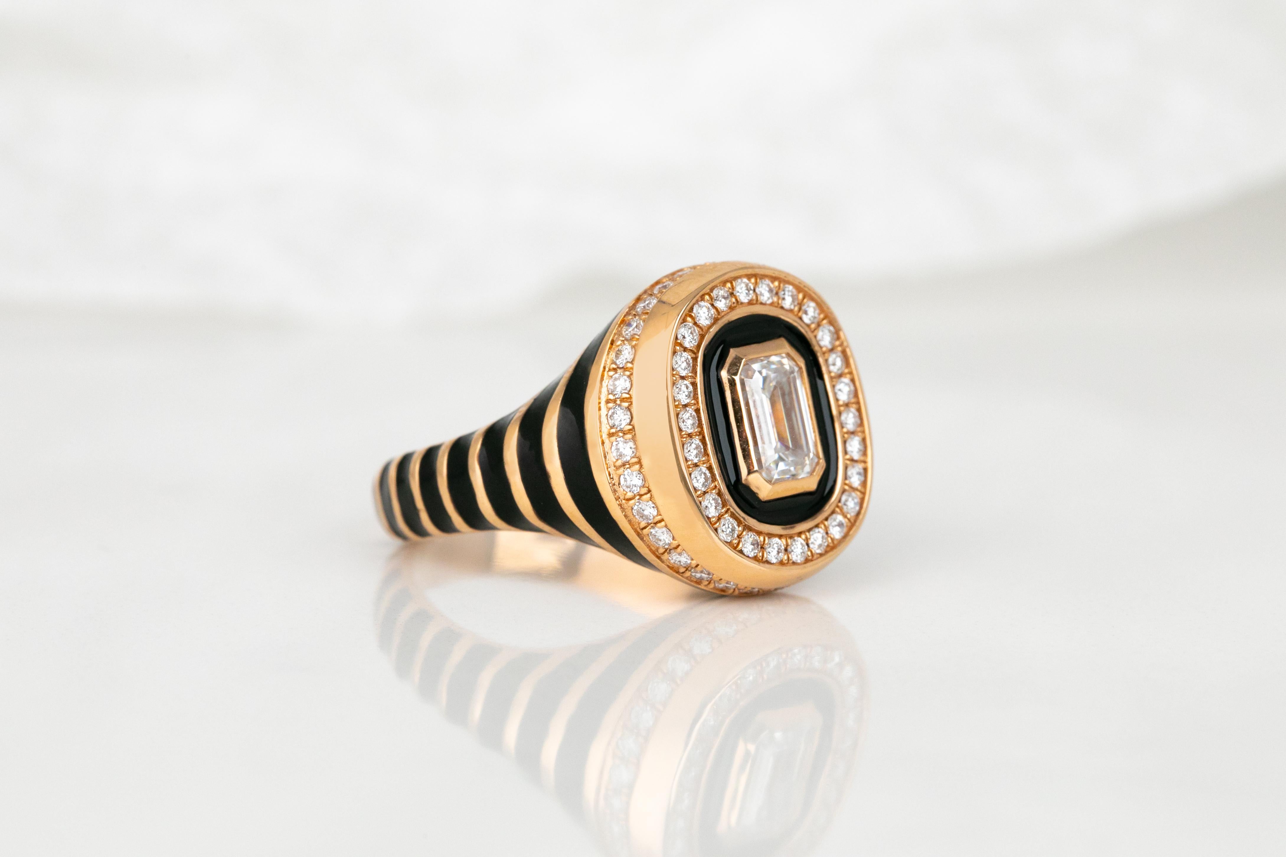 Aesthetic Movement Exclusive 925 Sterling Silver Enamel Ring: Handmade Jewelry with a Distinctive D For Sale