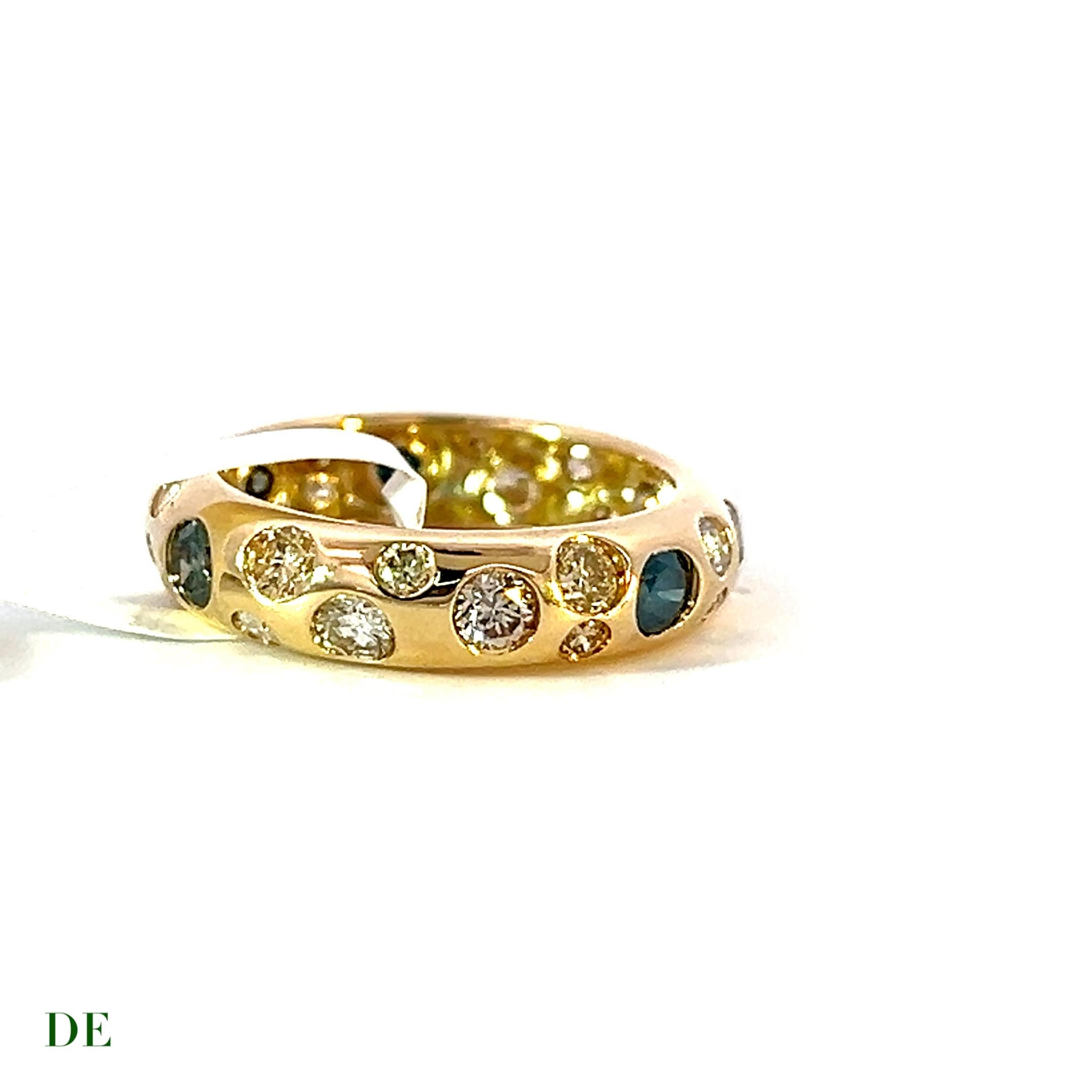Exklusive 14k Gelbgold 1,92 Karat Polkadot Fancy Color Diamond Band Ring

Der exklusive Polkadot Fancy Color Diamond Band Ring aus 14k Gelbgold ist ein wahrhaft außergewöhnliches Schmuckstück, das Opulenz und Individualität vereint. Dieser