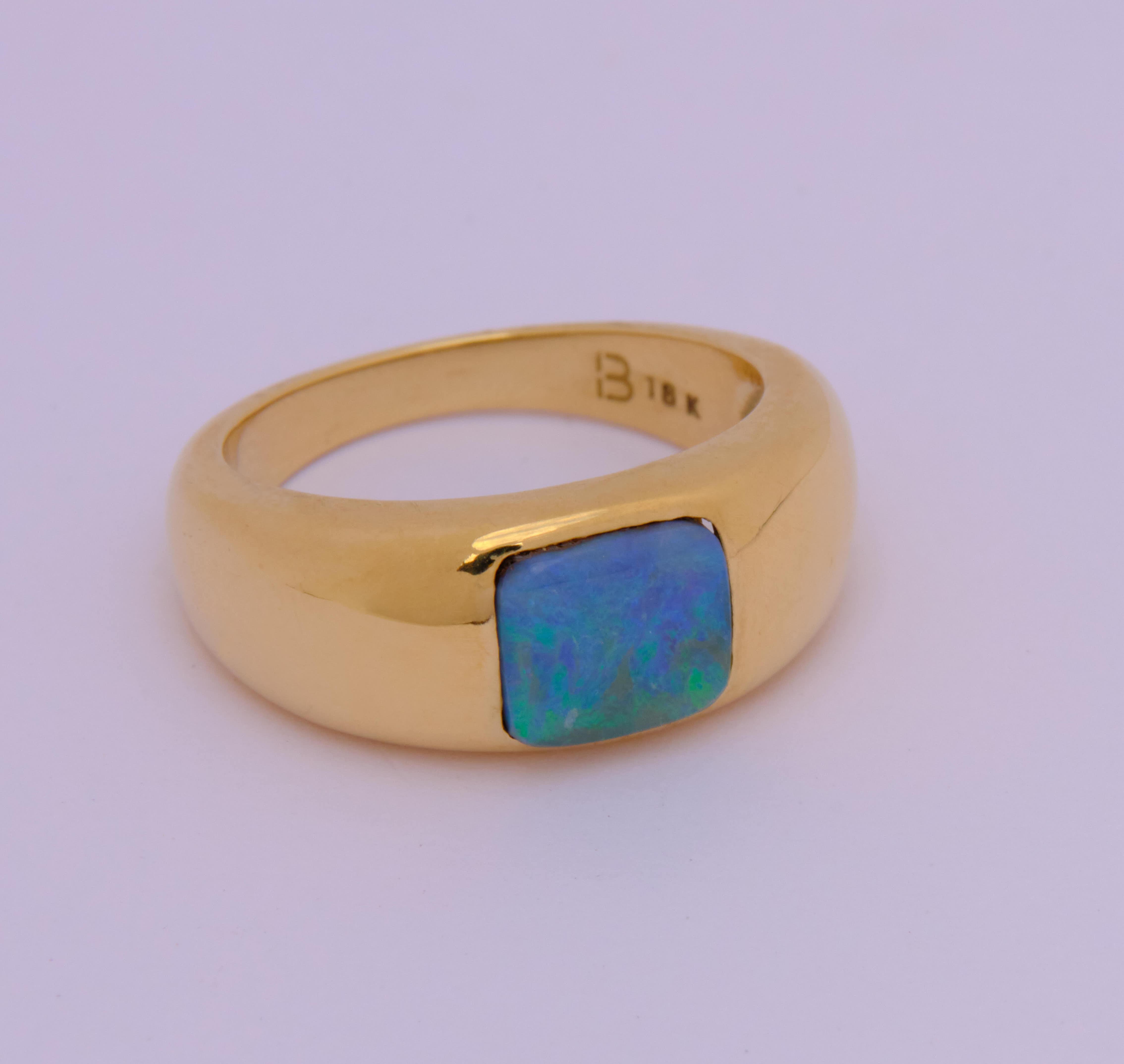 Contemporary Exclusive 18 Karat Yellow Gold 2 Carat Blue Boulder Opal Square Cut Dome Ring For Sale