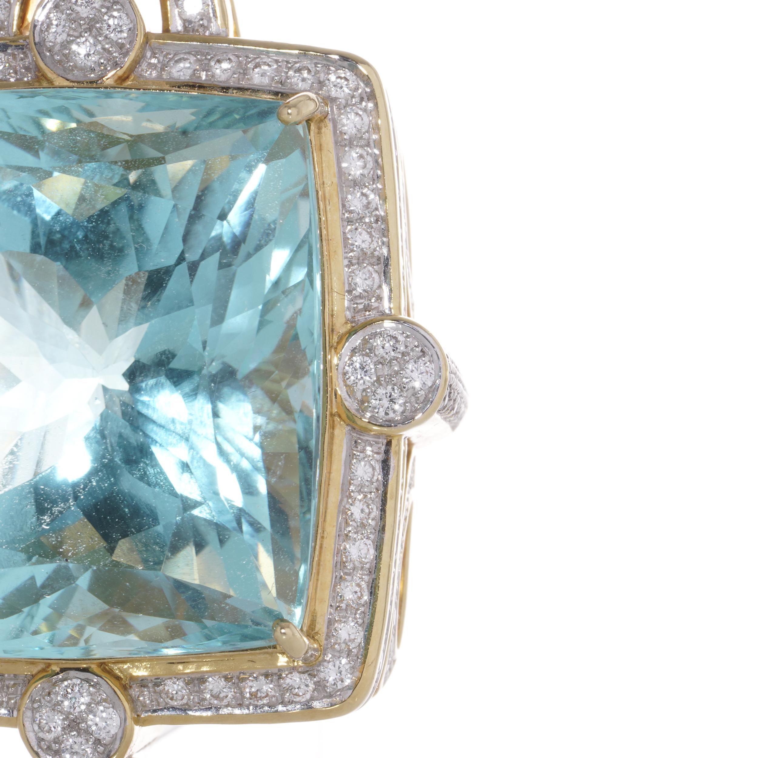 Exclusive 18k. yellow and white gold approx. 120 carats of Aquamarine pendant For Sale 4