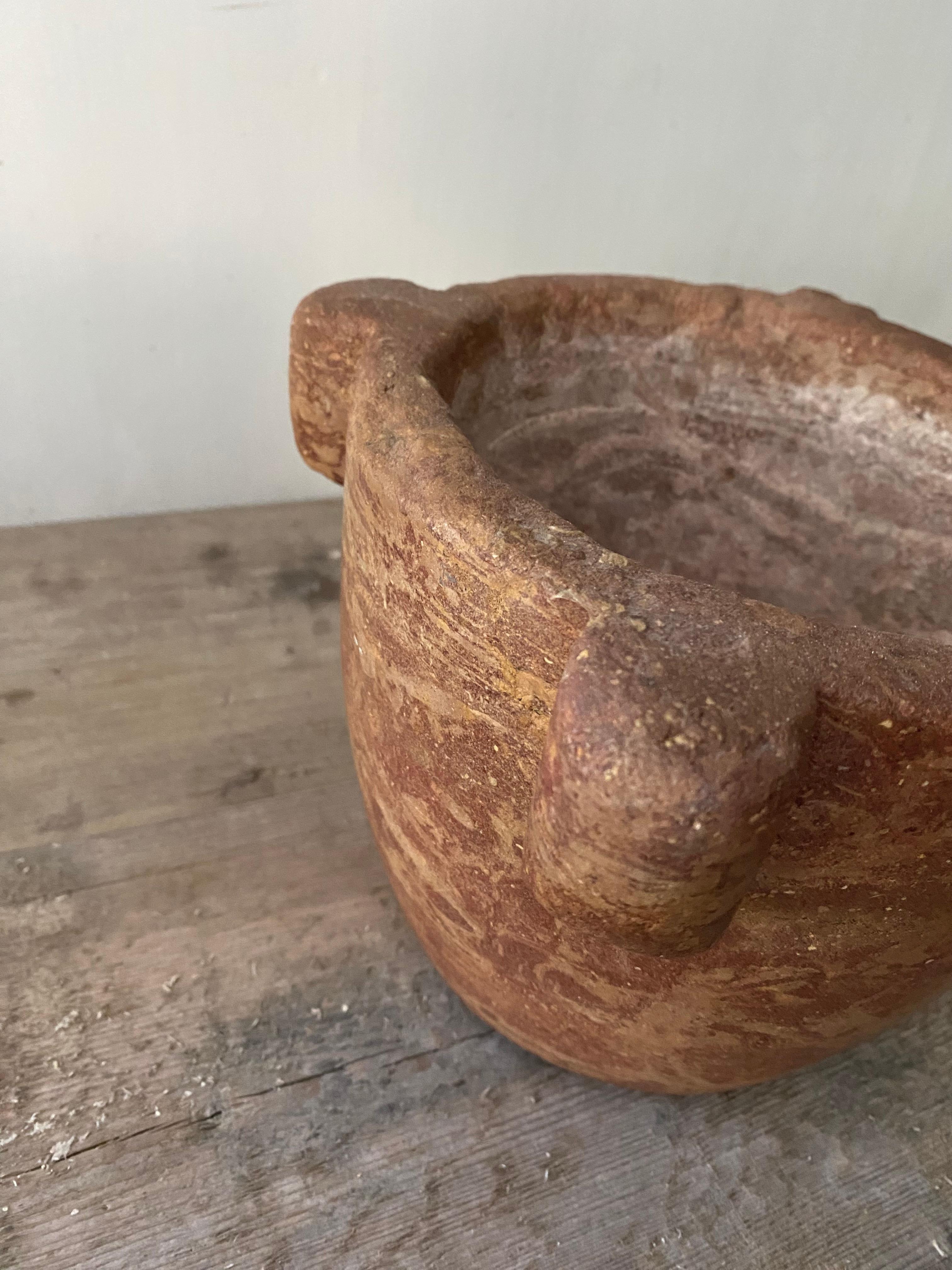 Exclusive 18th Century Spanish Marble Mortar For Sale 1