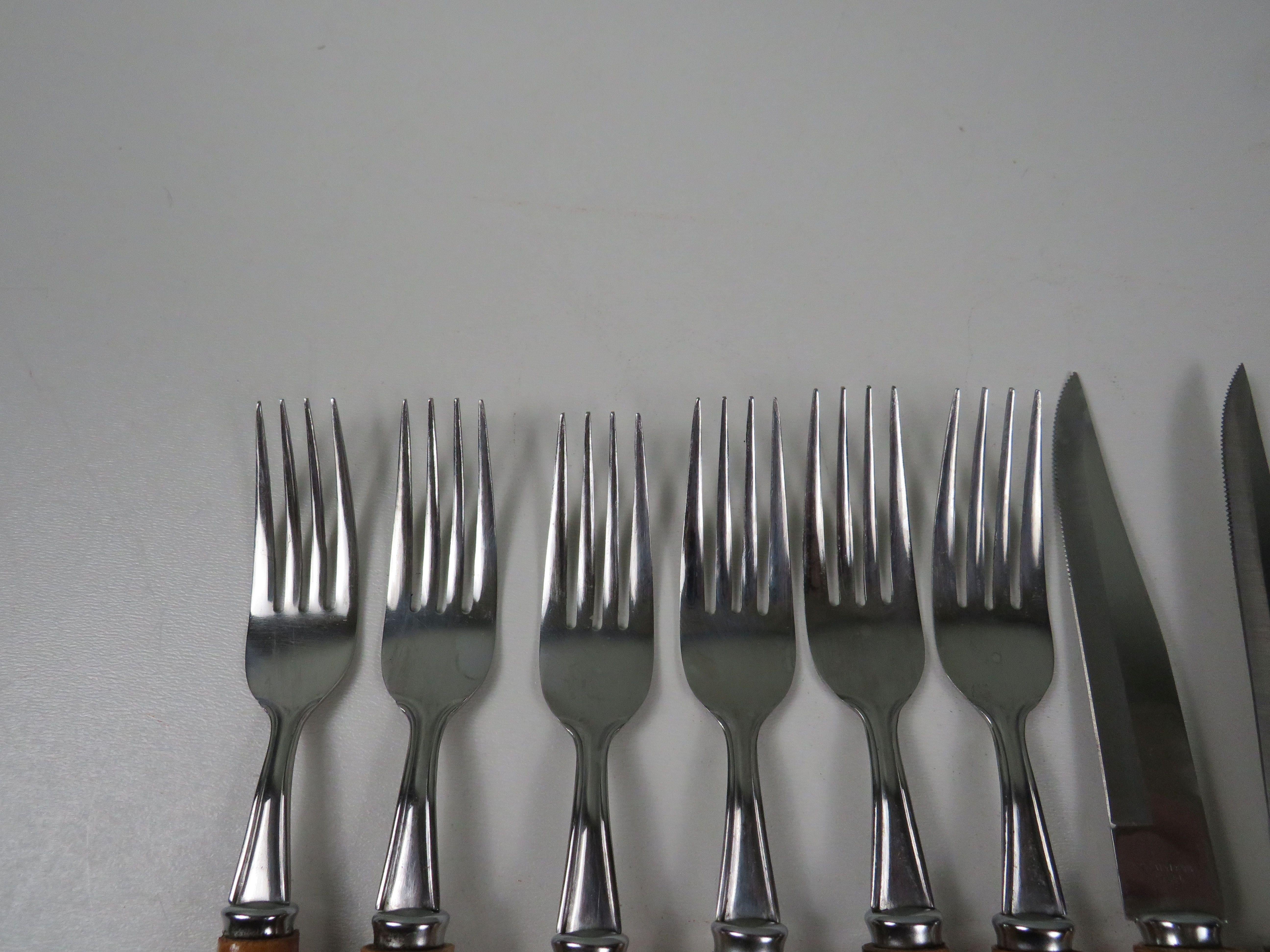 Italian Exclusive 1960s steak cutlery set from Italy – Bamboo & stainless steel