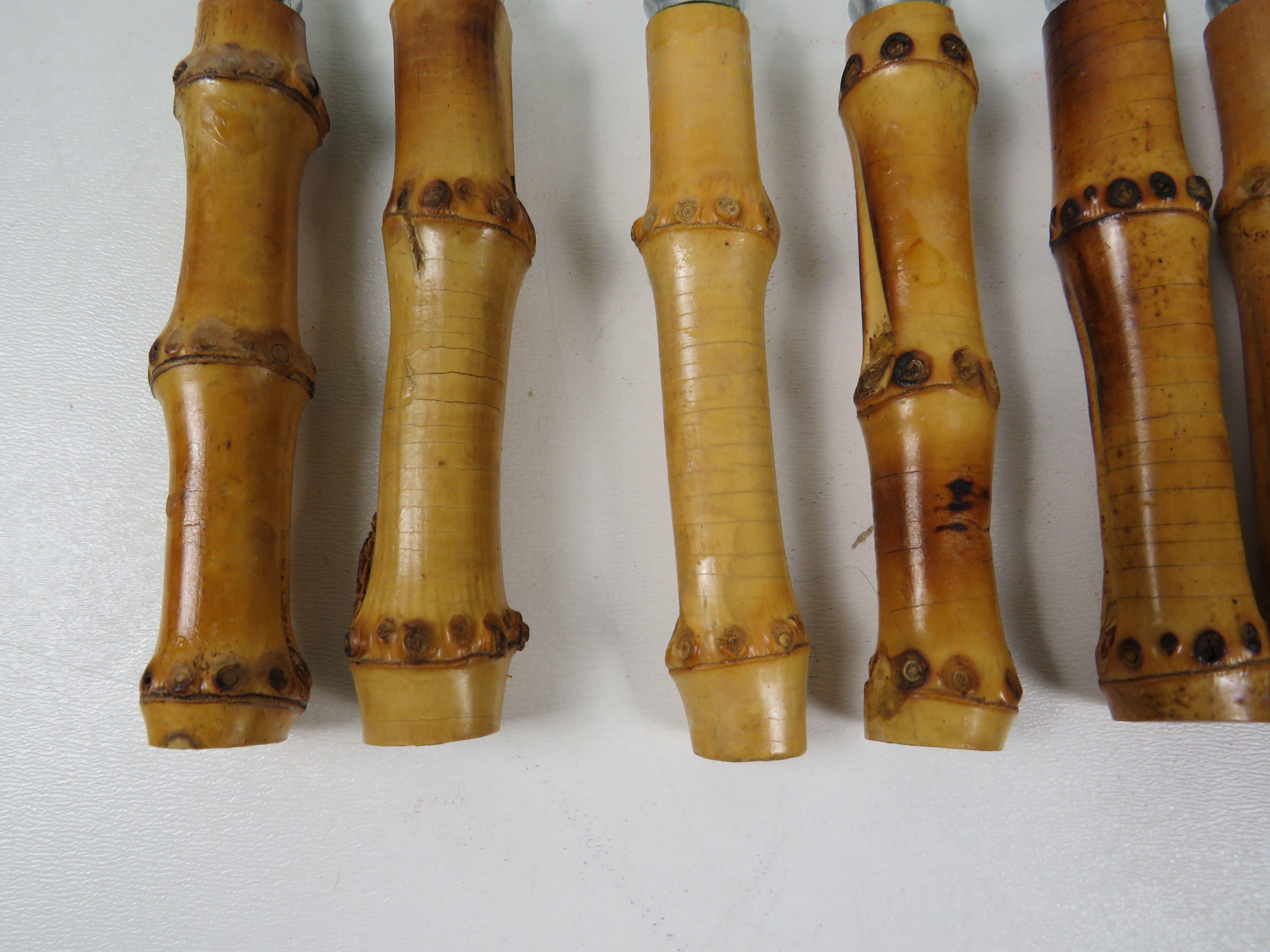 Exclusive 1960s steak cutlery set from Italy – Bamboo & stainless steel In Good Condition In Herentals, BE