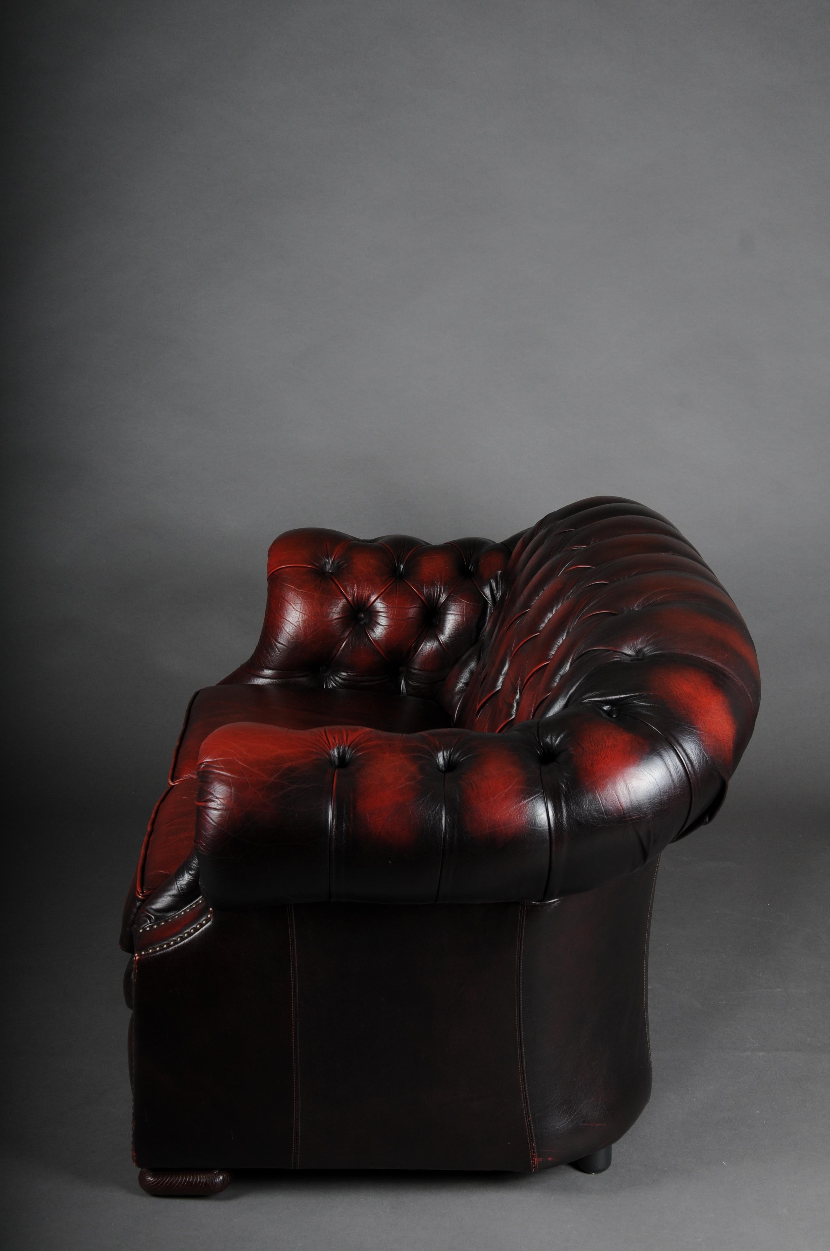 Exklusive 2-Sitzer Chesterfield Couch/Sofa Bordeaux rot, England 9
