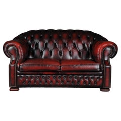 Exclusive 2 seater Chesterfield couch/sofa Bordeaux red, England
