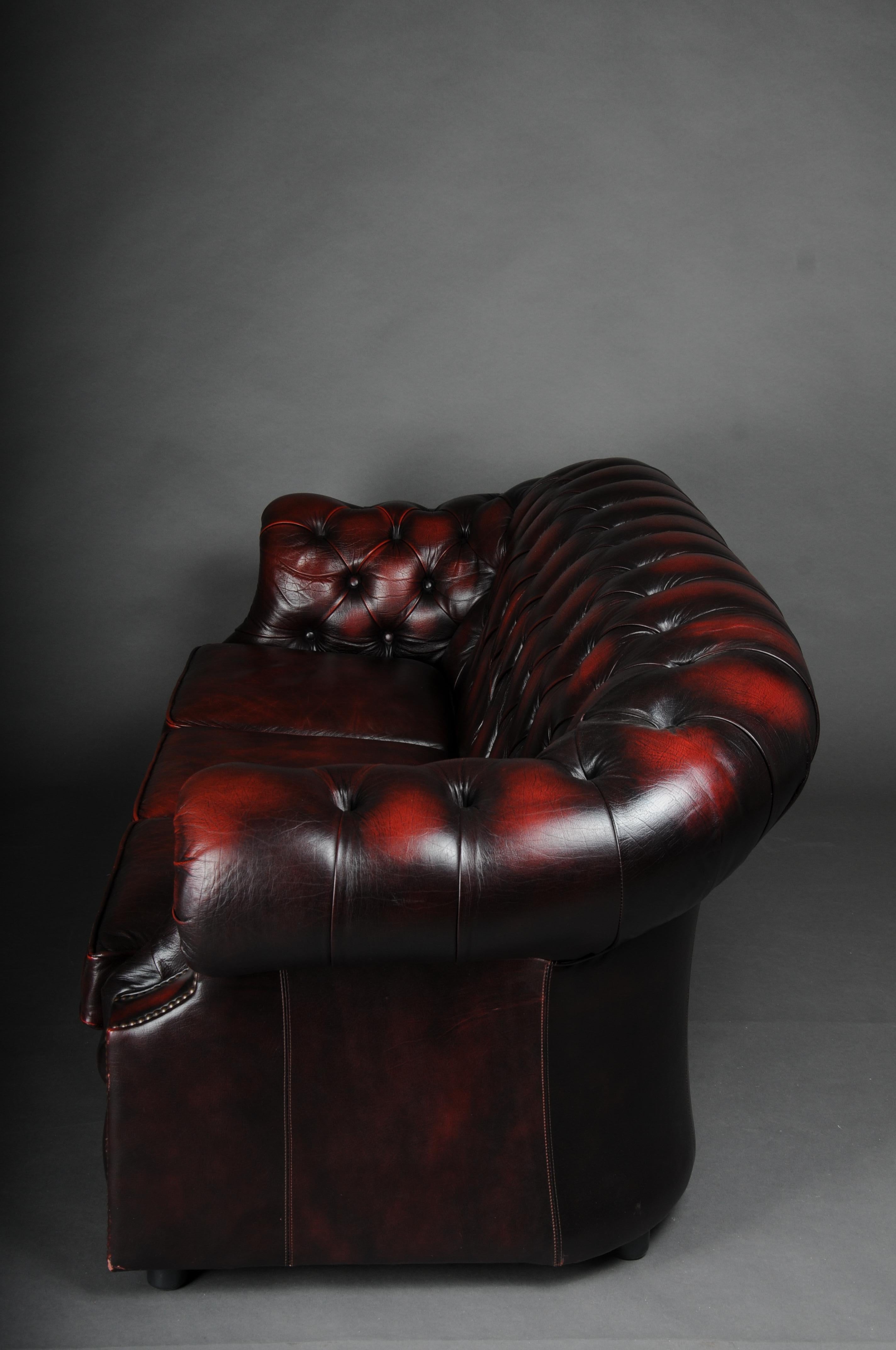 Exclusive 3 Seater Chesterfield Couch/Sofa Bordeaux Red, England For