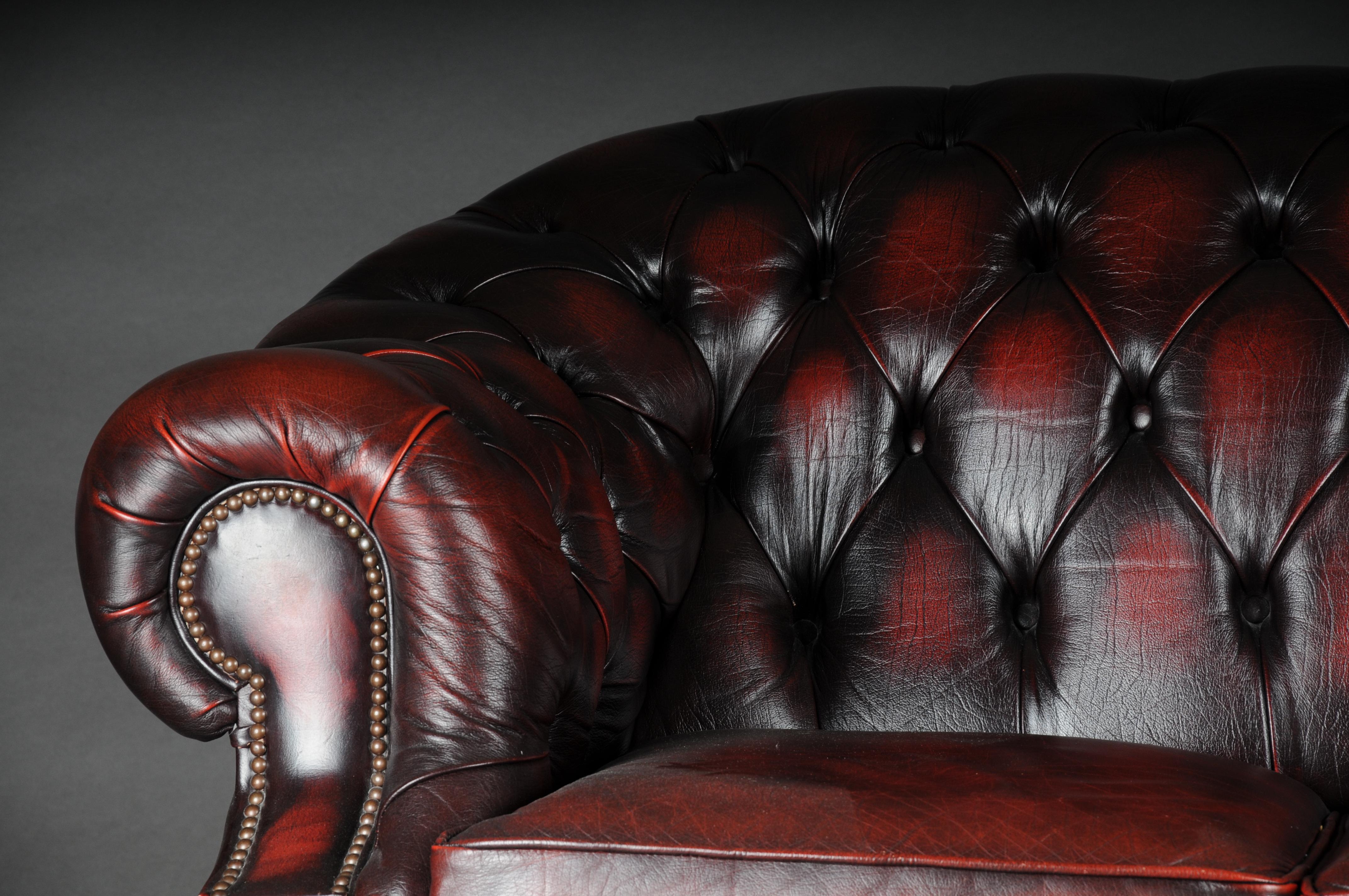 Exclusive 3 Seater Chesterfield Couch/Sofa Bordeaux Red, England For