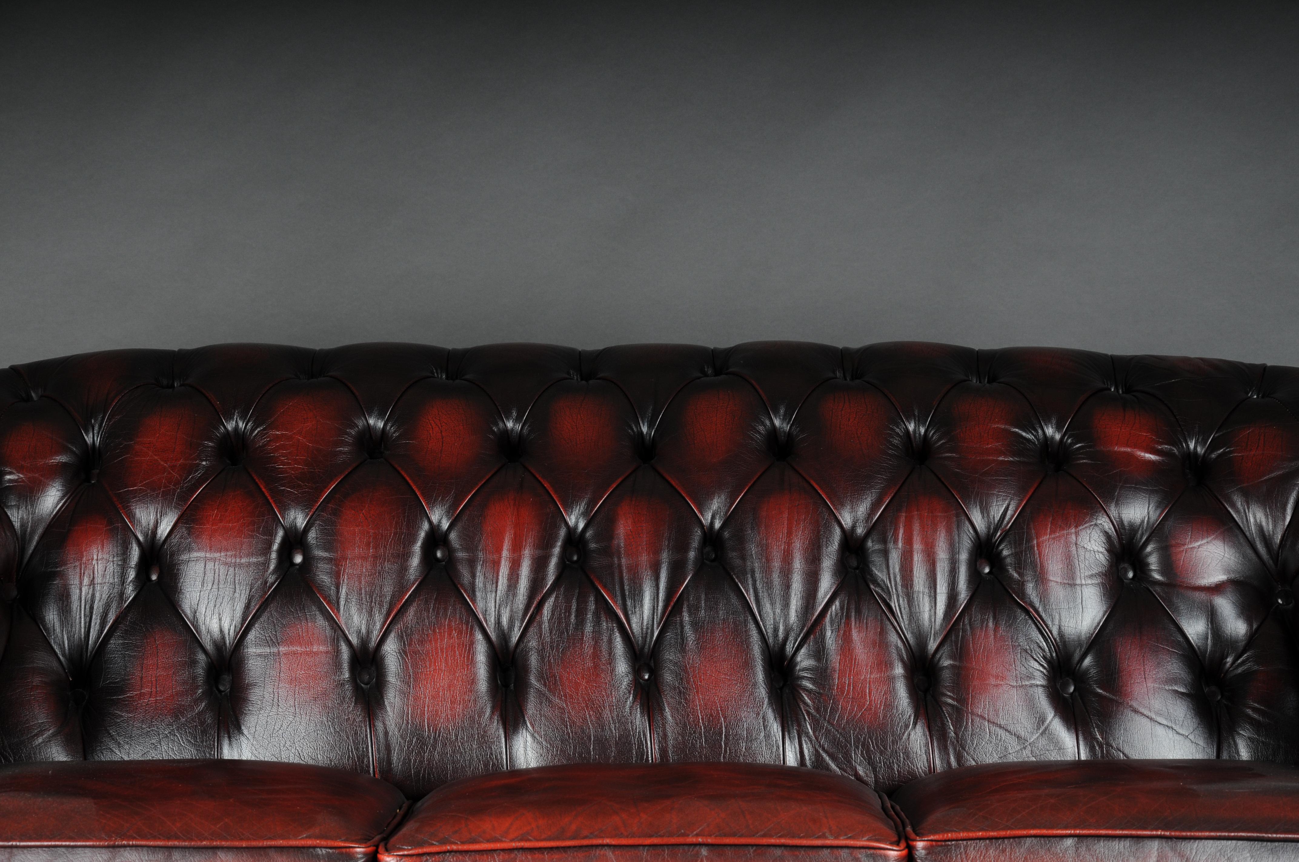 Exclusive 3 Seater Chesterfield Couch/Sofa Bordeaux Red, England For