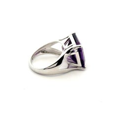 Exclusive Amethyst 18K White Gold Ring for Her