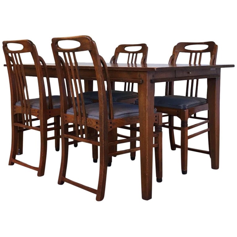 Exclusive and Elegant Art Deco Style Dining Room Set by Schuitema en
