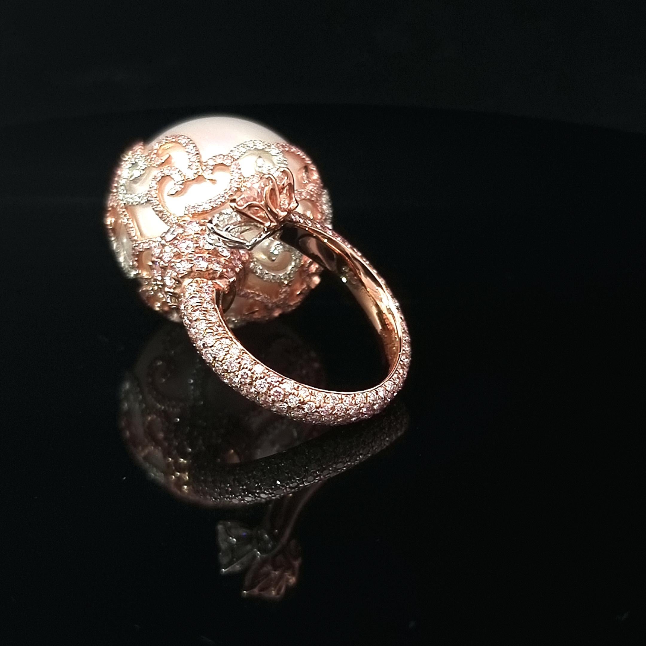 Exclusive and Unique 21 MM GIA Certified Pearl Ring with Diamonds In New Condition For Sale In ประเวศ, TH